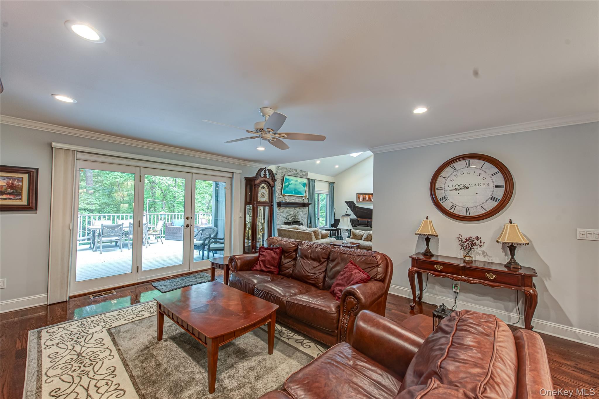 7 Wood Path Drive, Northport, NY 11768