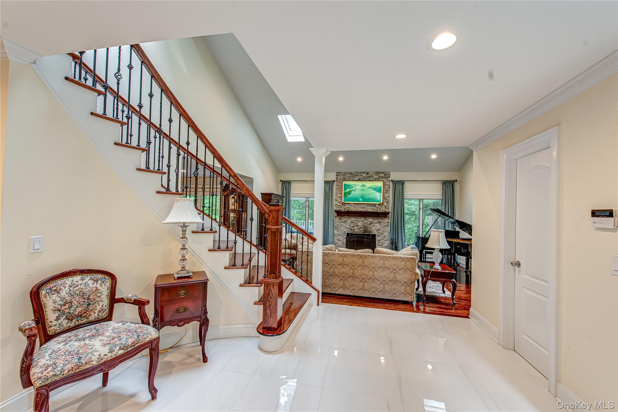 7 Wood Path Drive, Northport, NY 11768