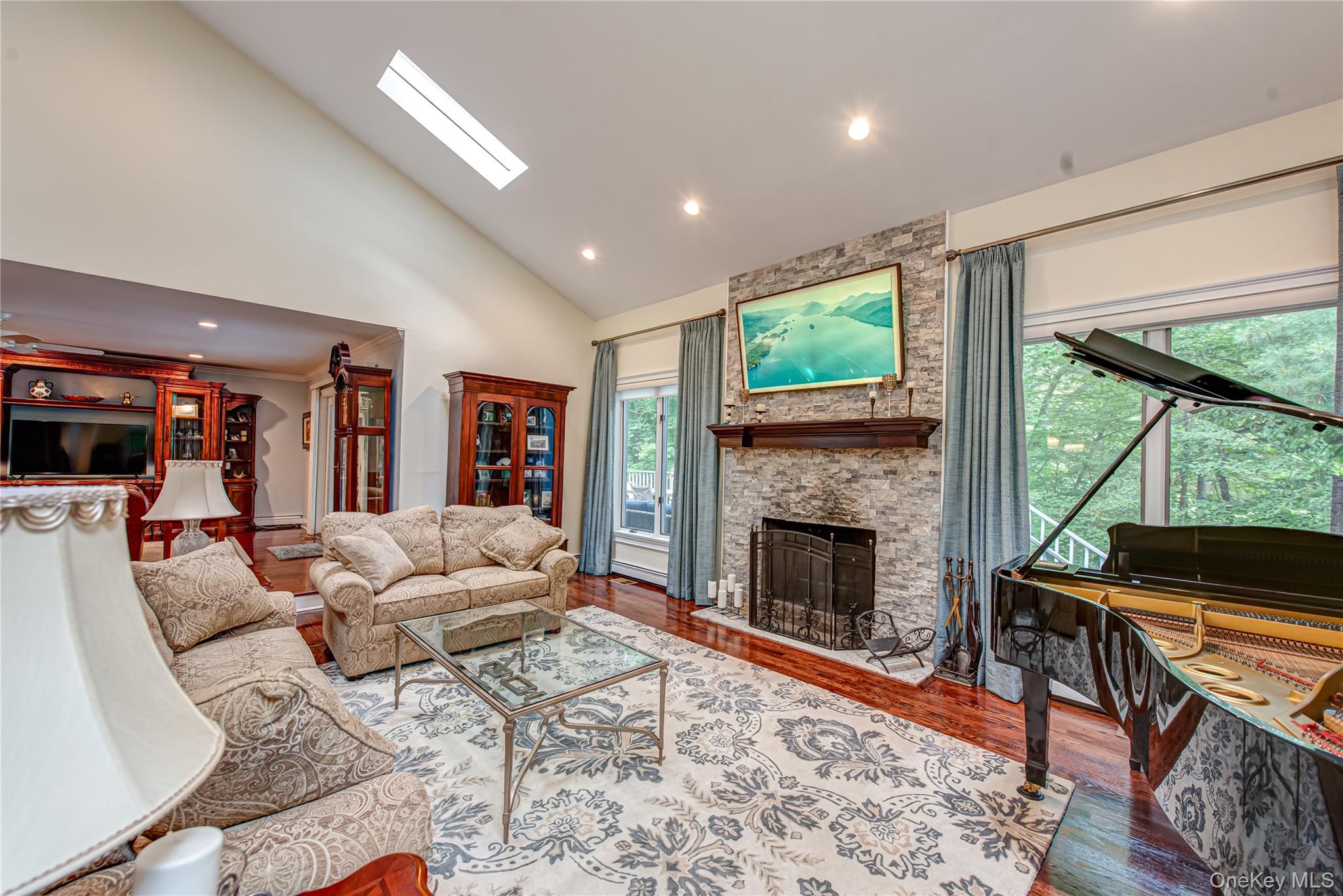 7 Wood Path Drive, Northport, NY 11768