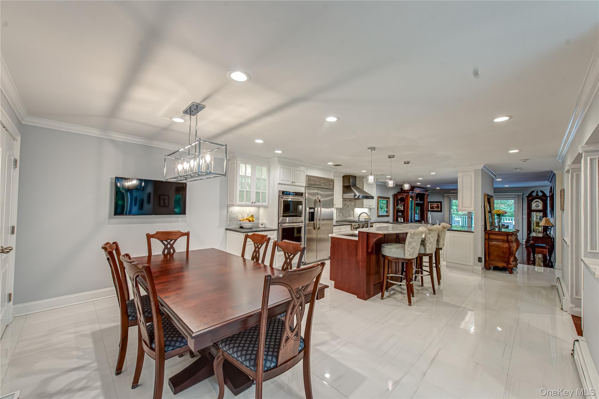 7 Wood Path Drive, Northport, NY 11768