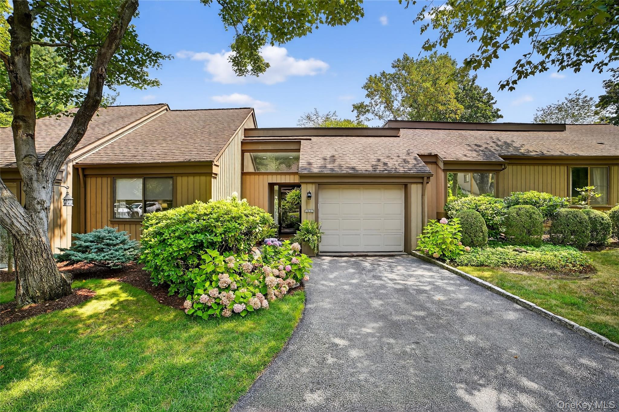 372B Heritage Hills, Somers, NY 10589