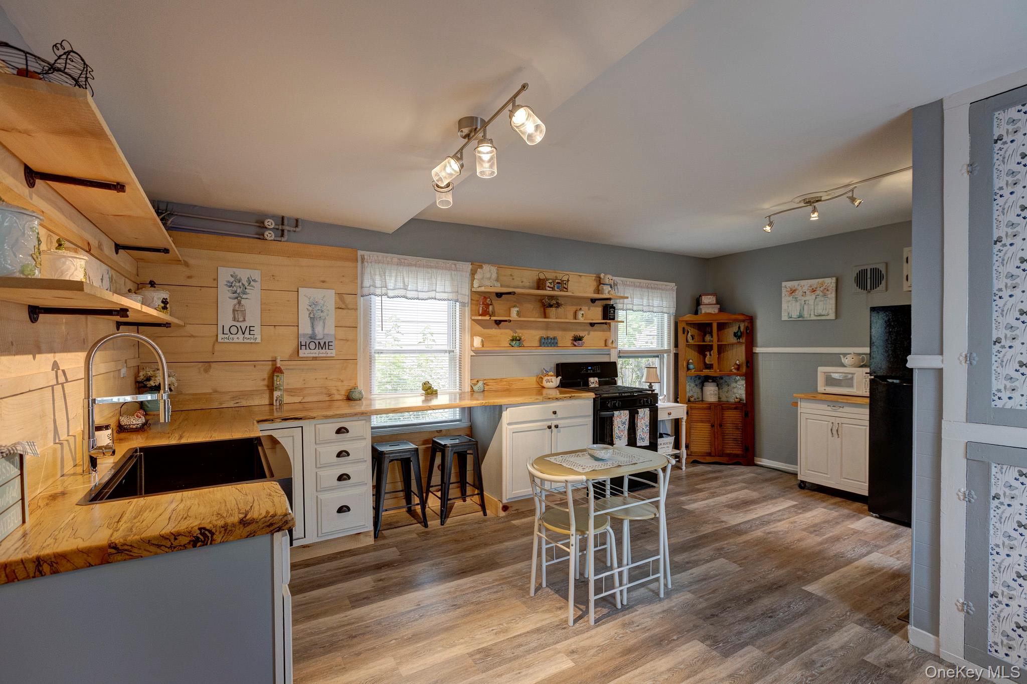 75 Orange Street, Port Jervis, NY 12771