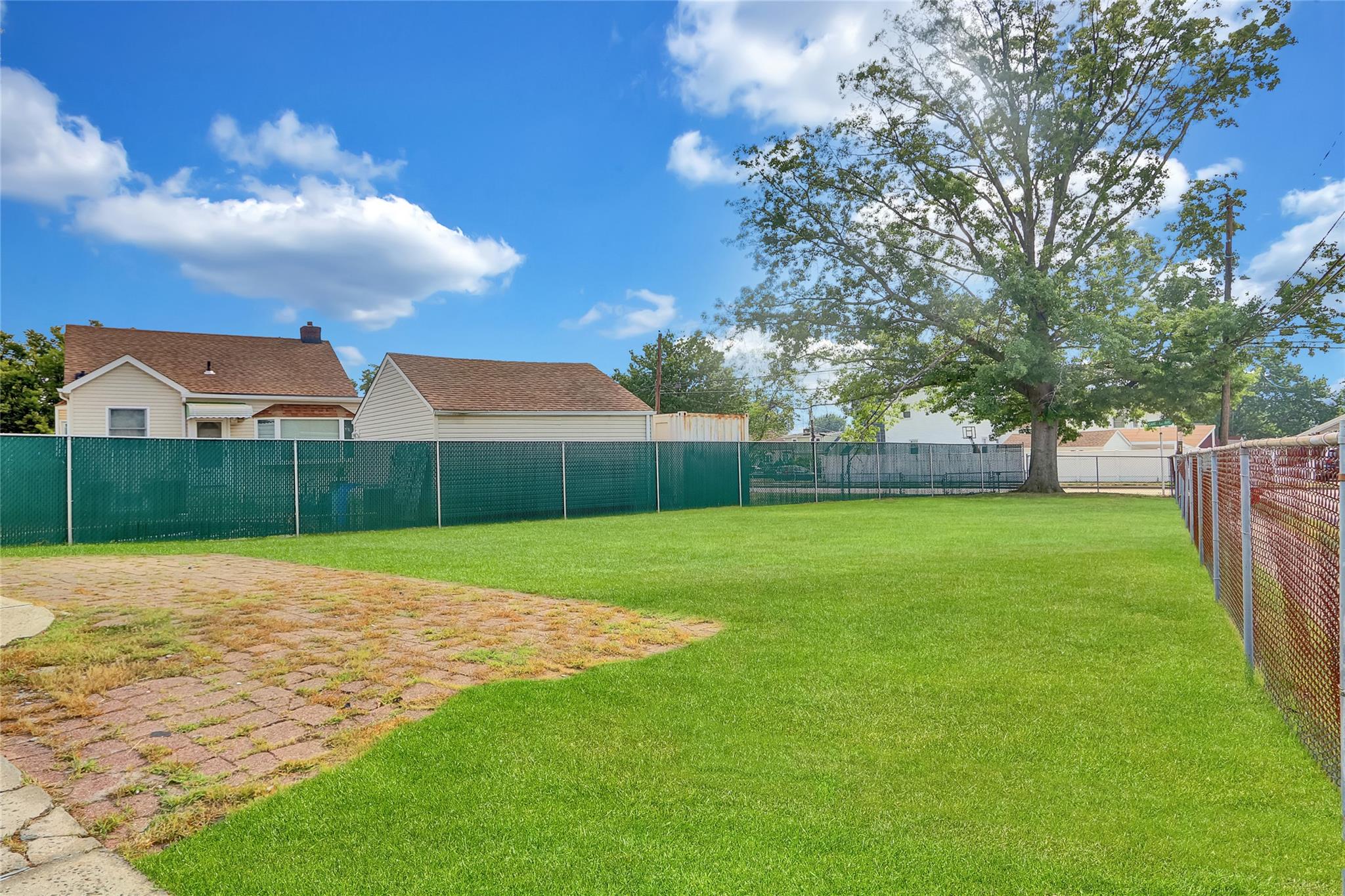 63 Cumberland Place, Valley Stream, NY 11580