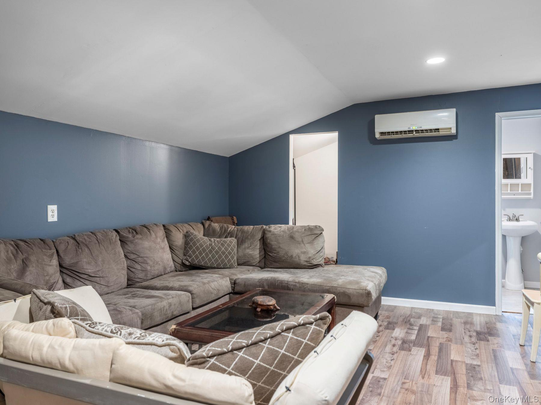 98 S Lincoln Drive, Cairo, NY 12413