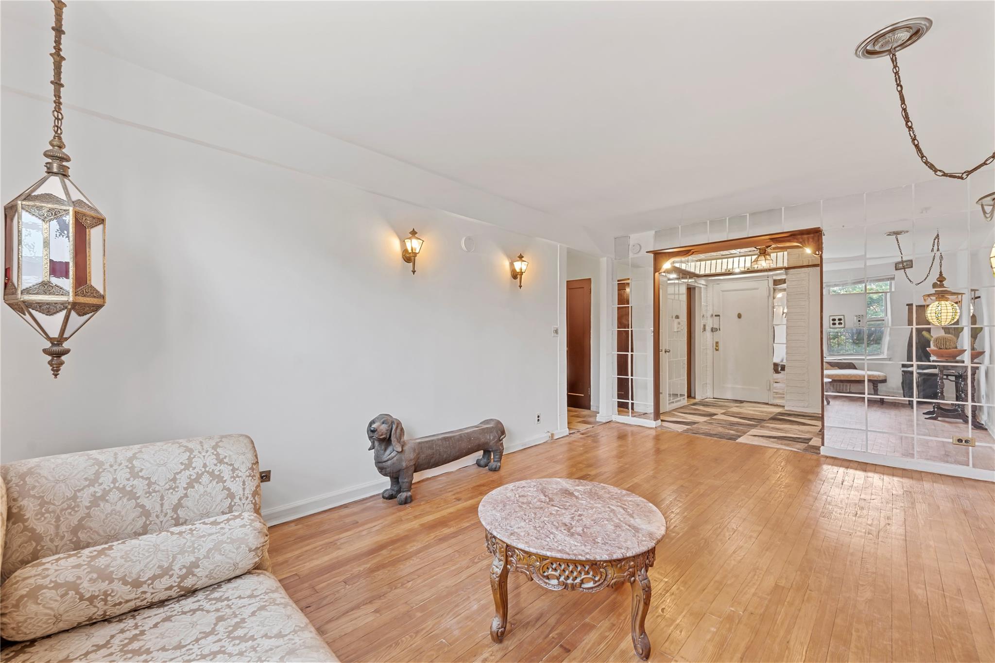 3920 52nd st # 2g, Woodside, NY 11377