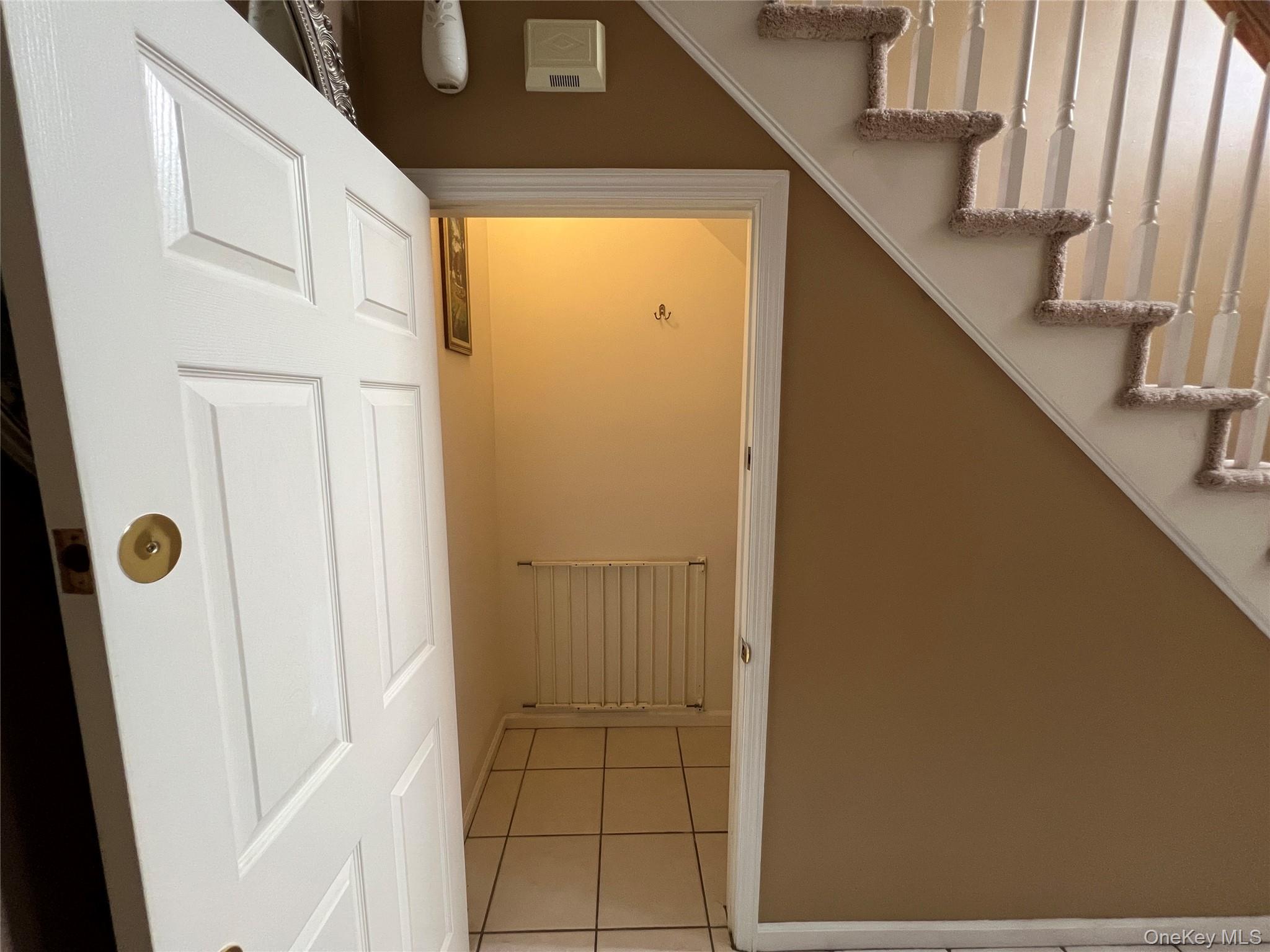 16 Peggy Lane, Peekskill, NY 10566