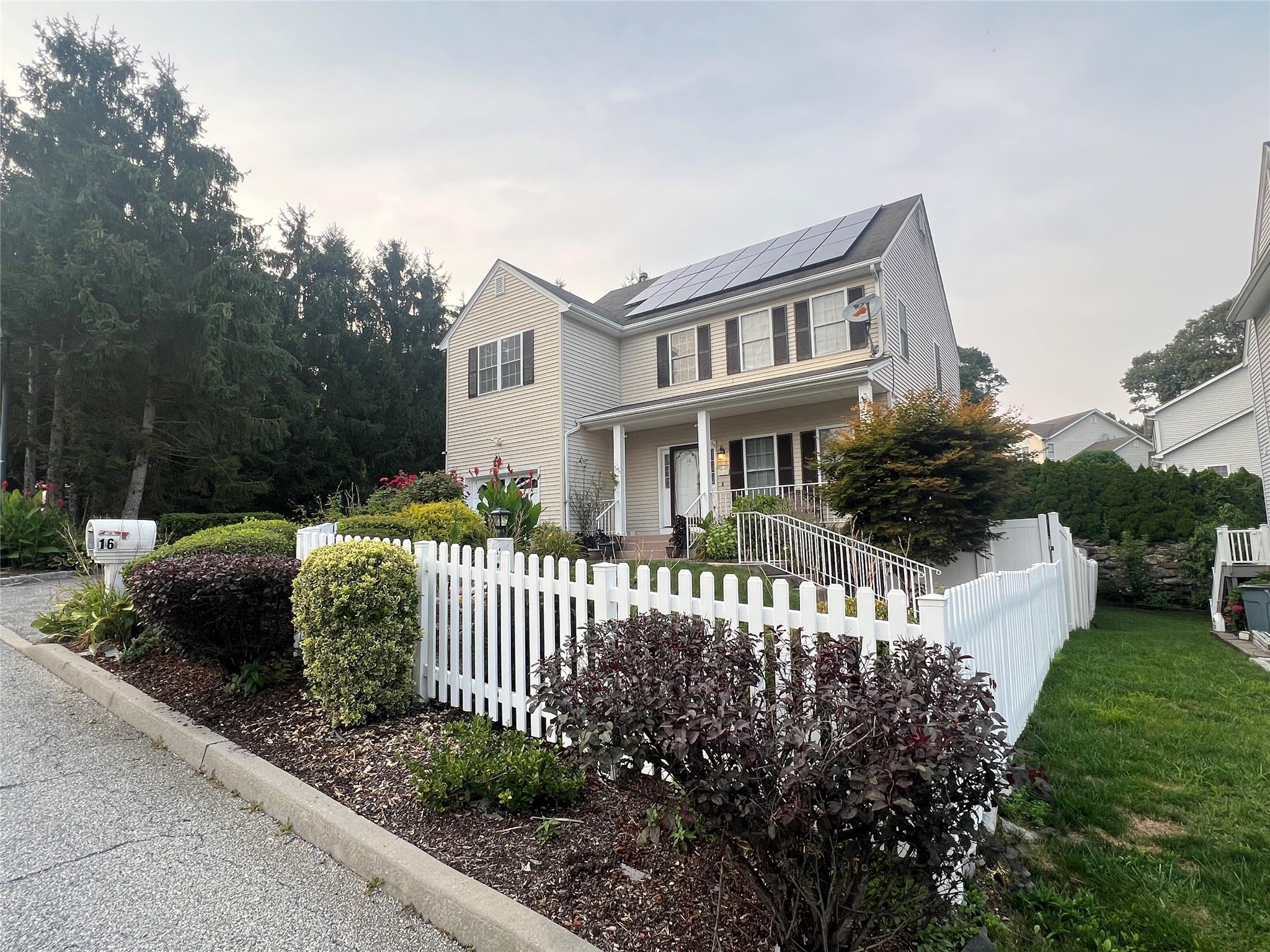 16 Peggy Lane, Peekskill, NY 10566