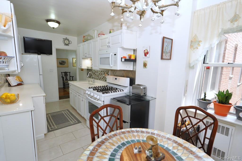 29 Abeel Street # 2L, Yonkers, NY 10705