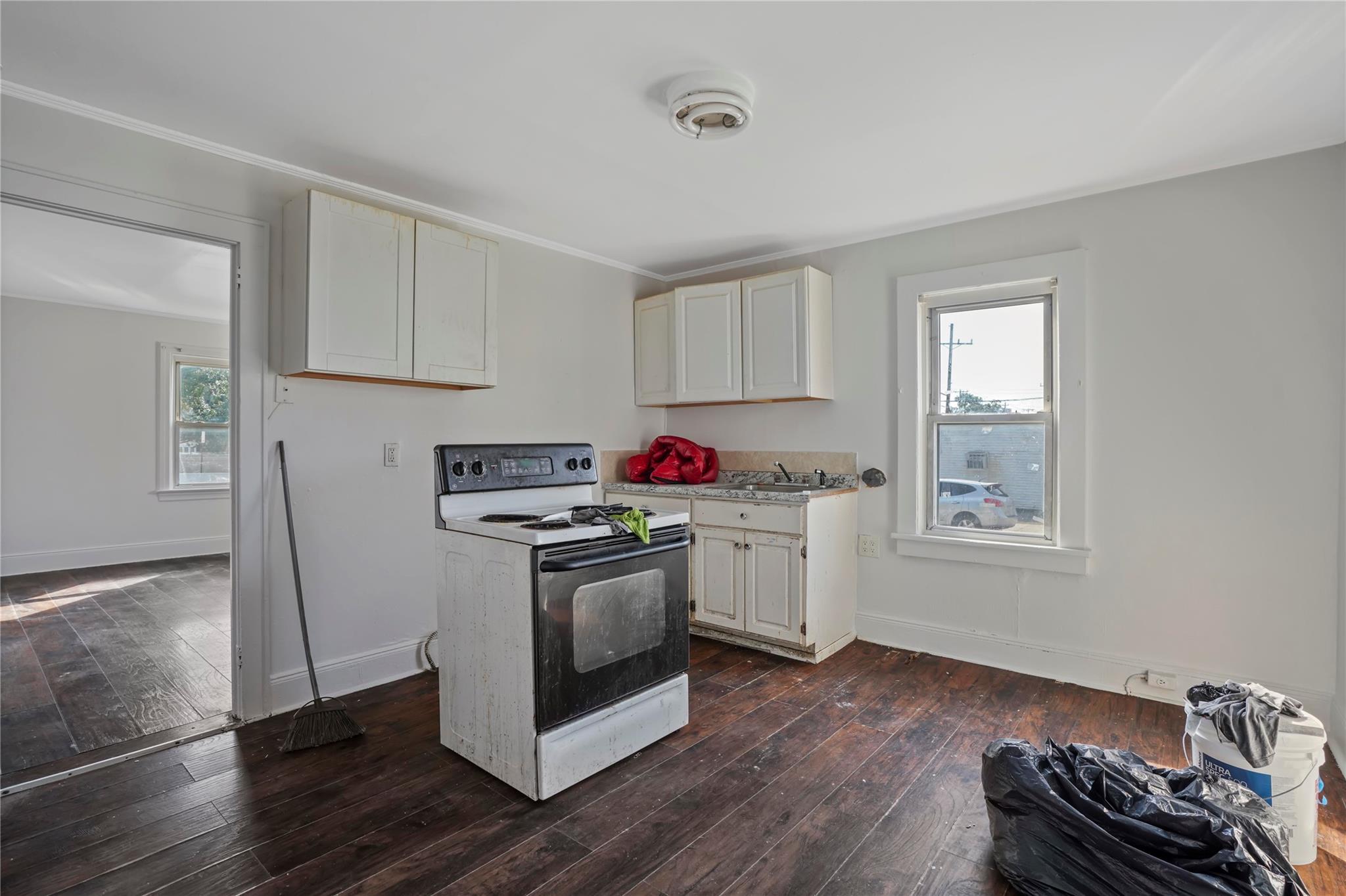 451 Babylon Turnpike, Freeport, NY 11520