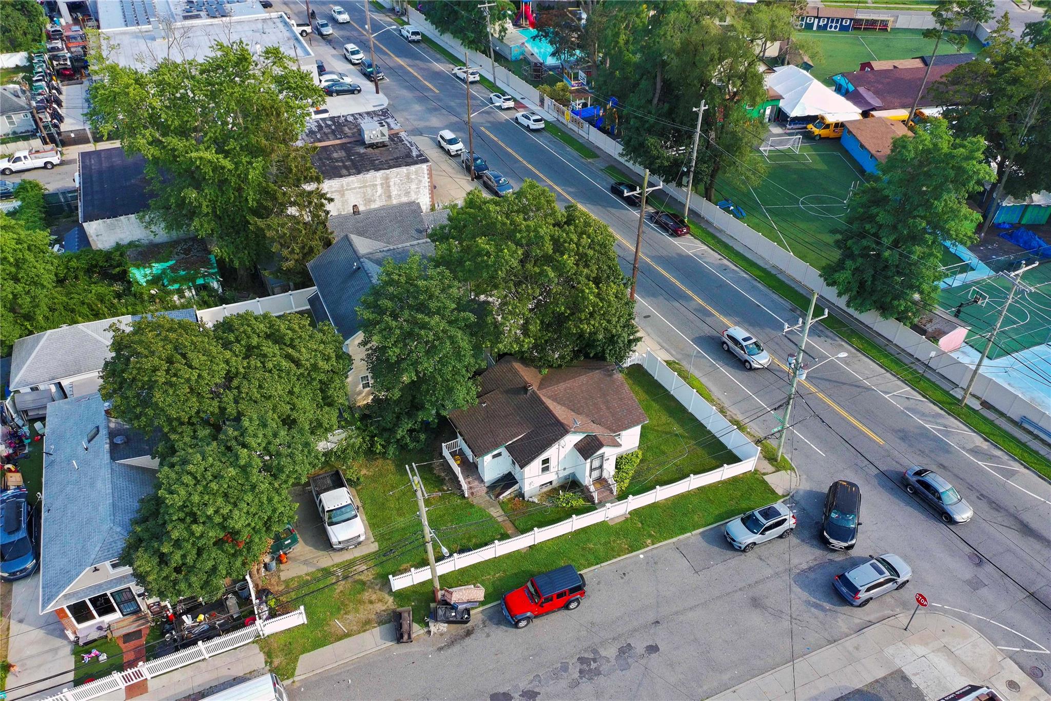 451 Babylon Turnpike, Freeport, NY 11520