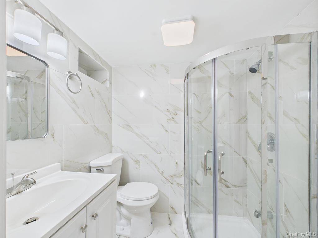 194-34 115th Road, Saint Albans, NY 11412