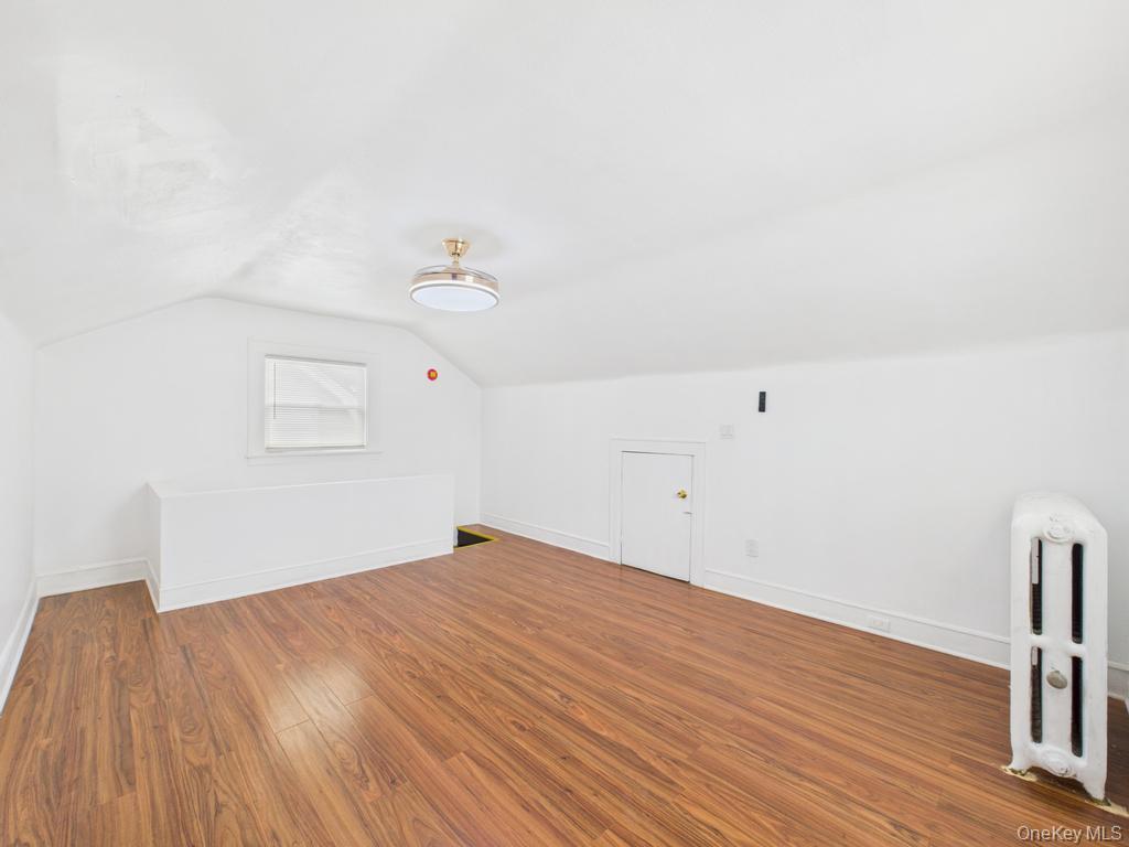 194-34 115th Road, Saint Albans, NY 11412