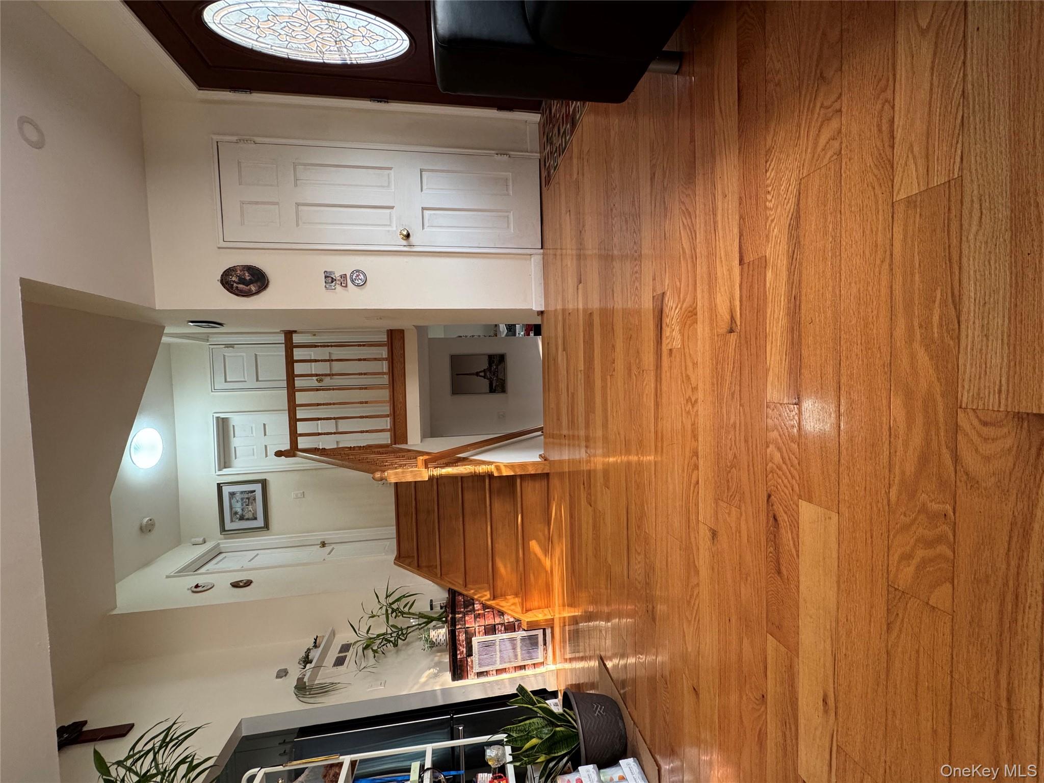 10 Otsego Place, Commack, NY 11725