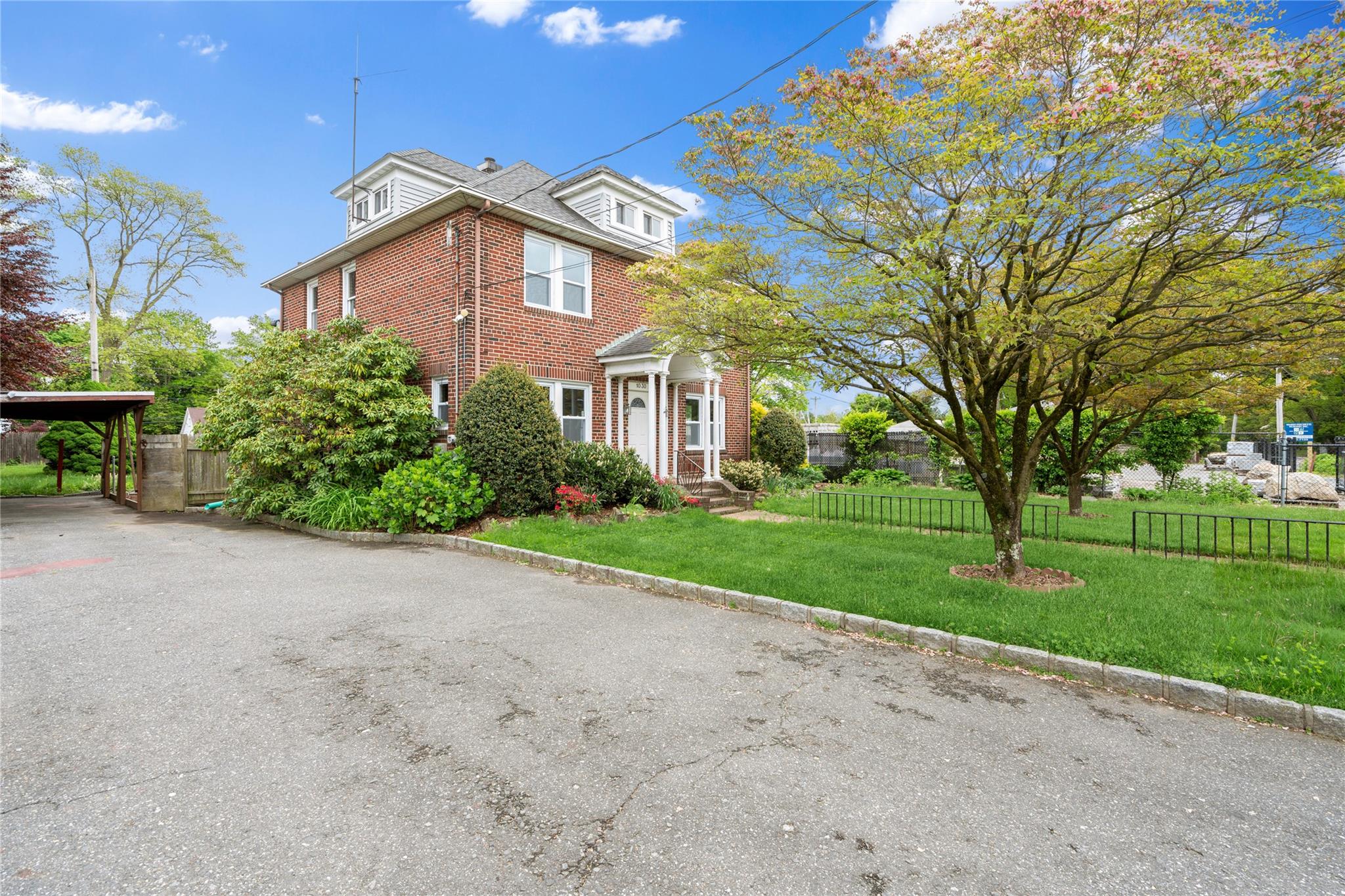 1030 Glen Cove Avenue, Glen Head, NY 11545