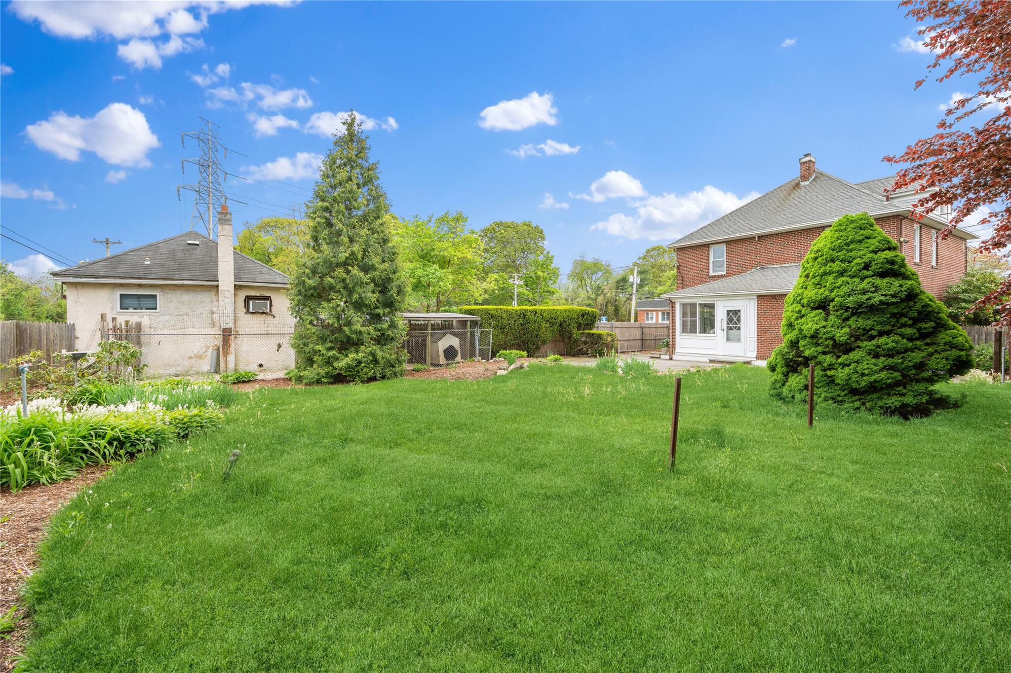 1030 Glen Cove Avenue, Glen Head, NY 11545