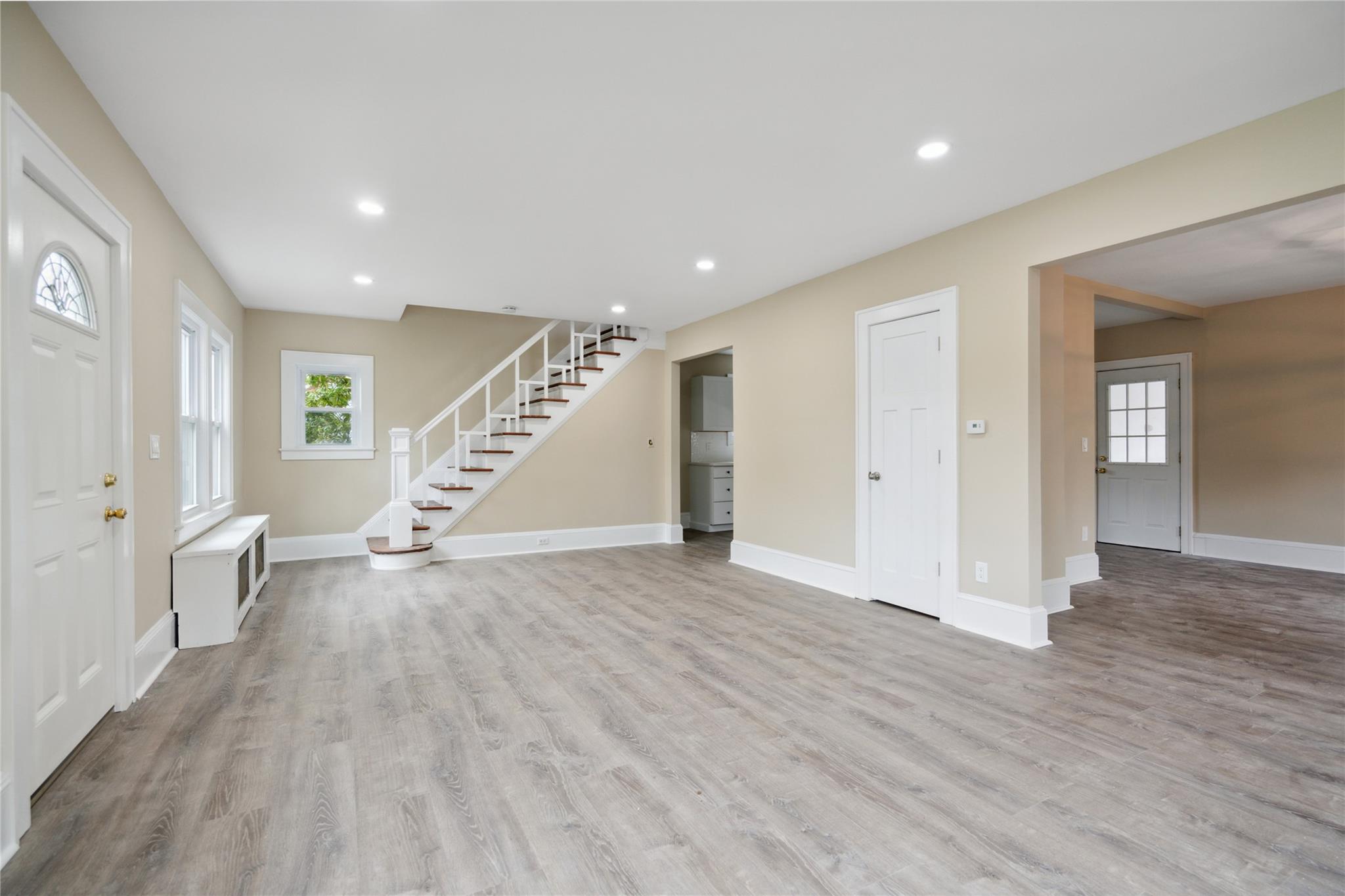 1030 Glen Cove Avenue, Glen Head, NY 11545