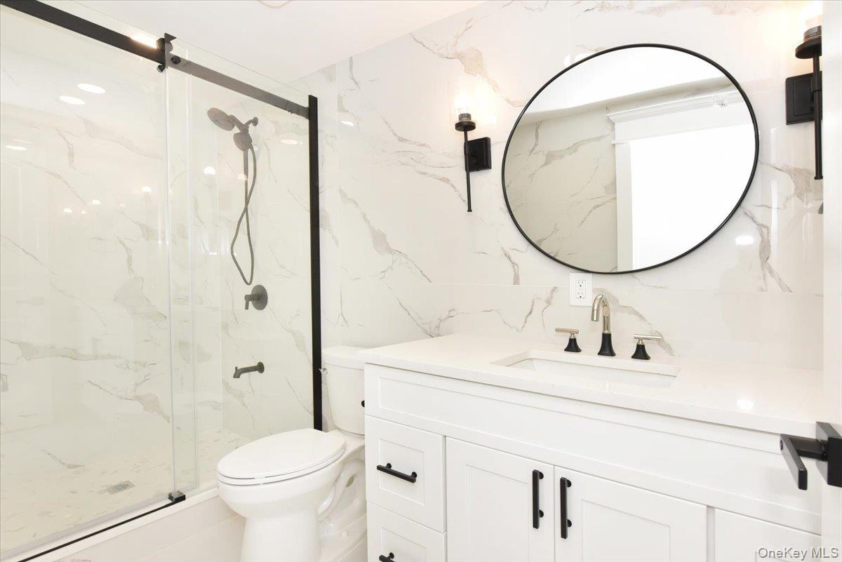 147 Norman Street, New Hyde Park, NY 11040