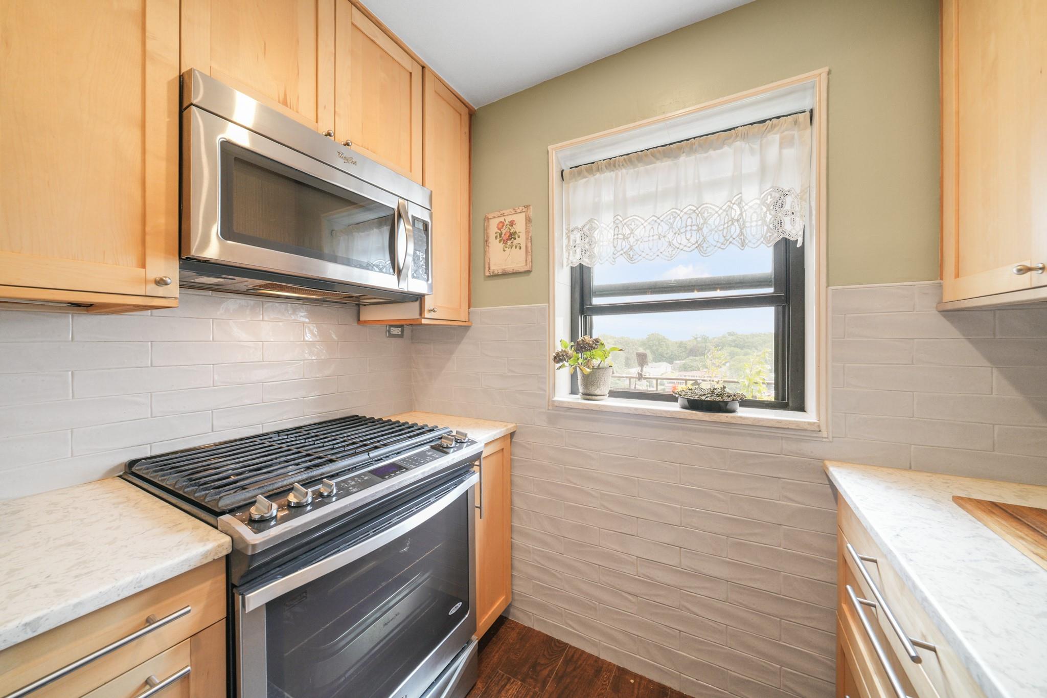 266 Pelham Road # 6J, New Rochelle, NY 10805