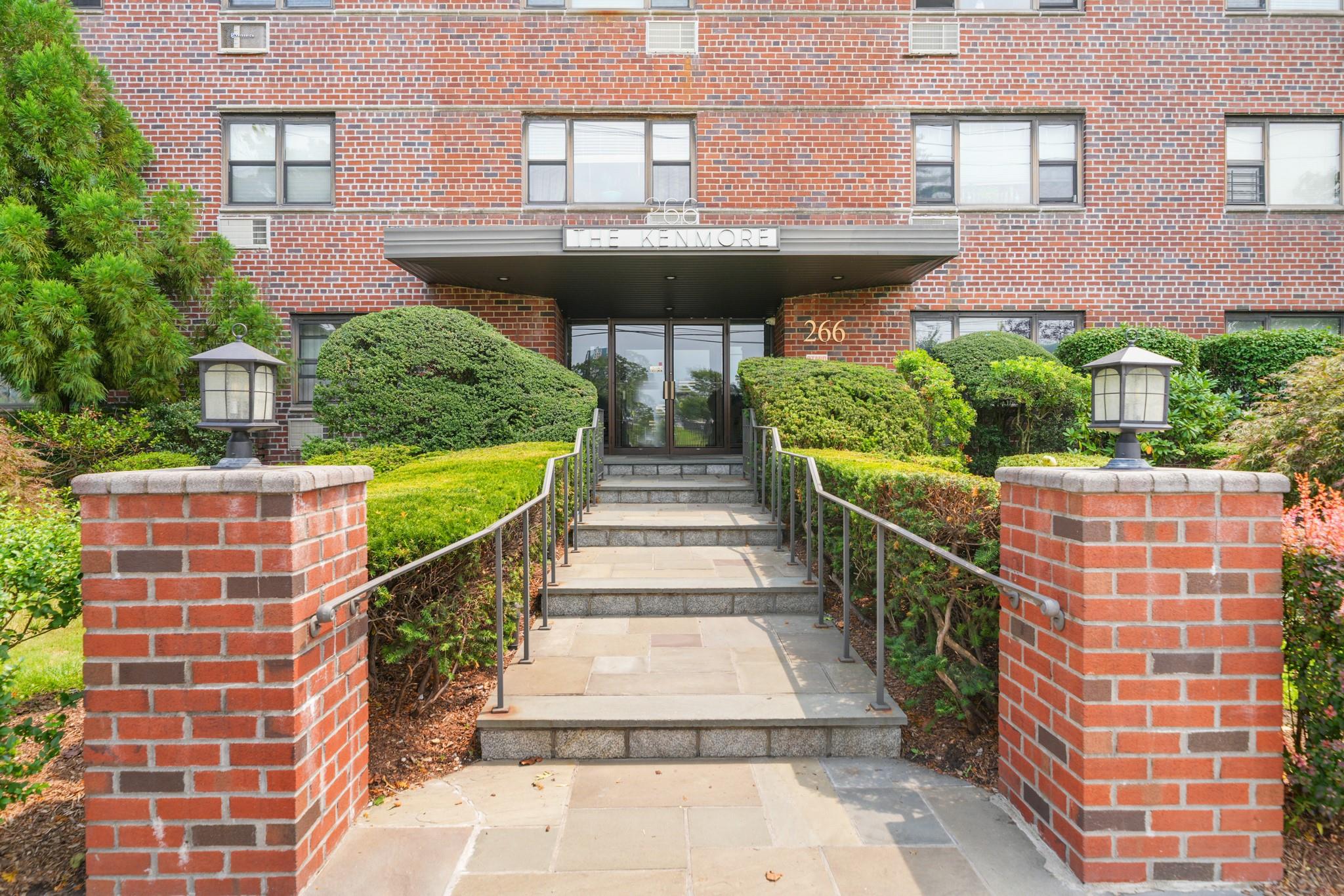 266 Pelham Road # 6J, New Rochelle, NY 10805