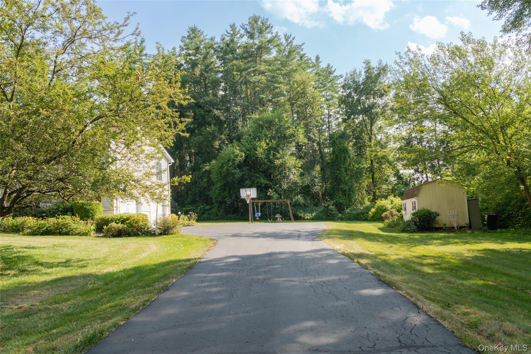 71 Duck Pond Road, Stone Ridge, NY 12484