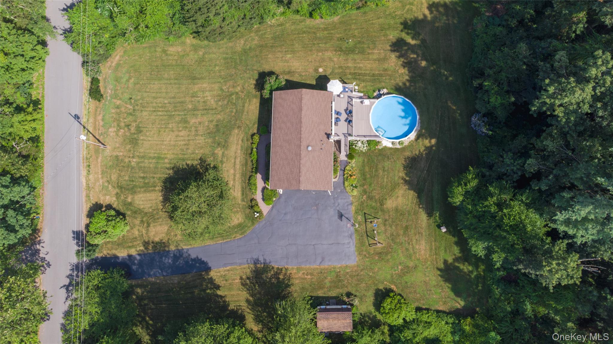 71 Duck Pond Road, Stone Ridge, NY 12484