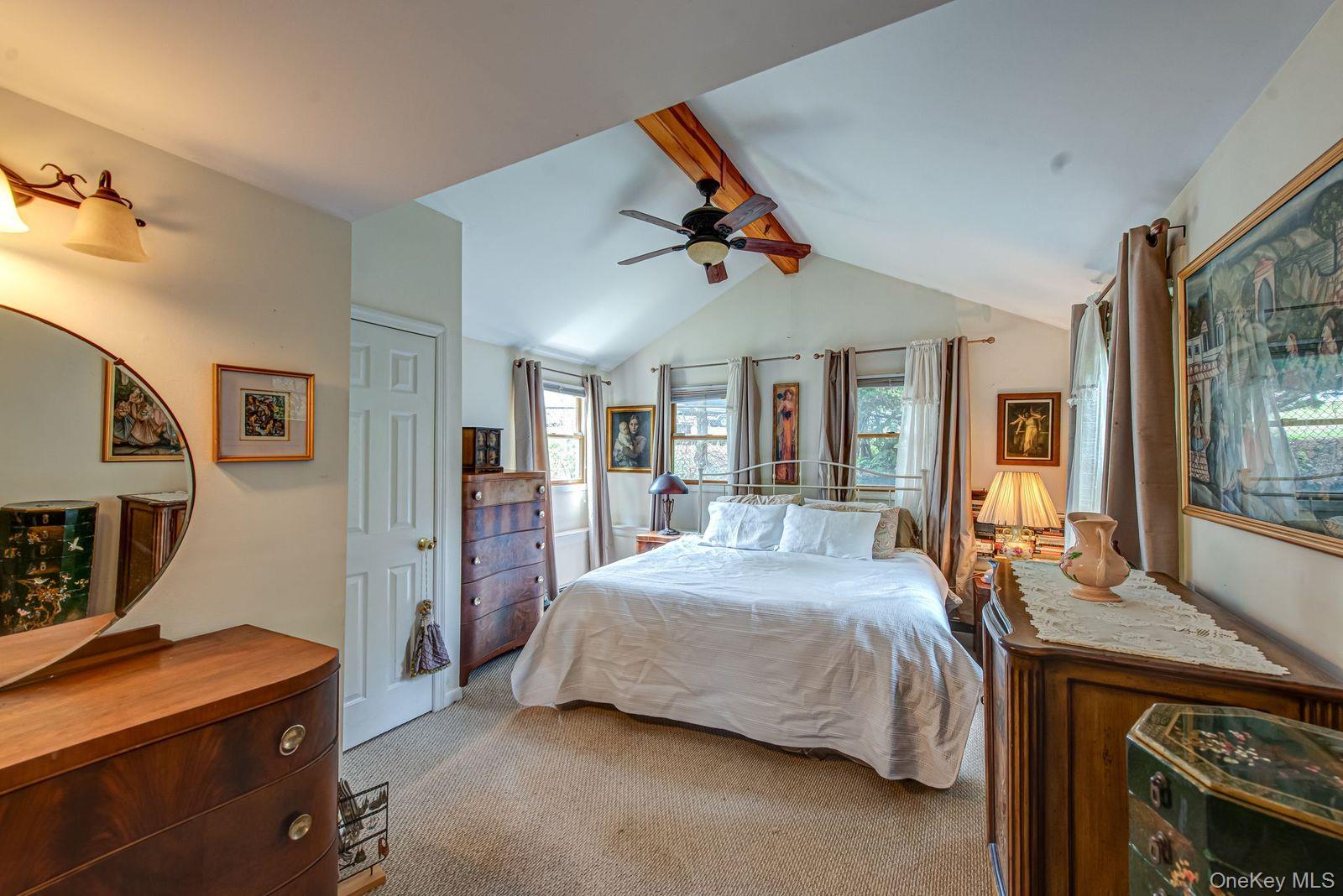 75 Upper Dock Road, Kings Park, NY 11754