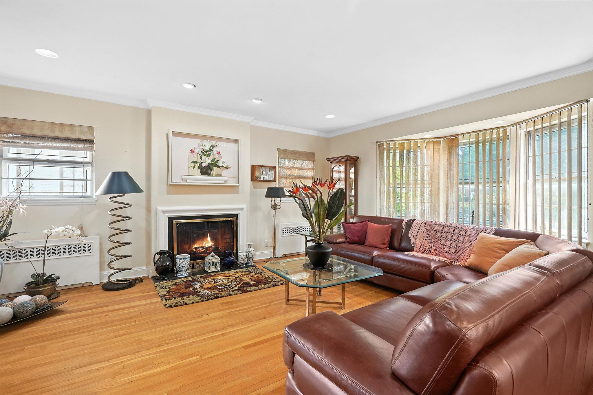 110-39 67 Drive, Forest Hills, NY 11375