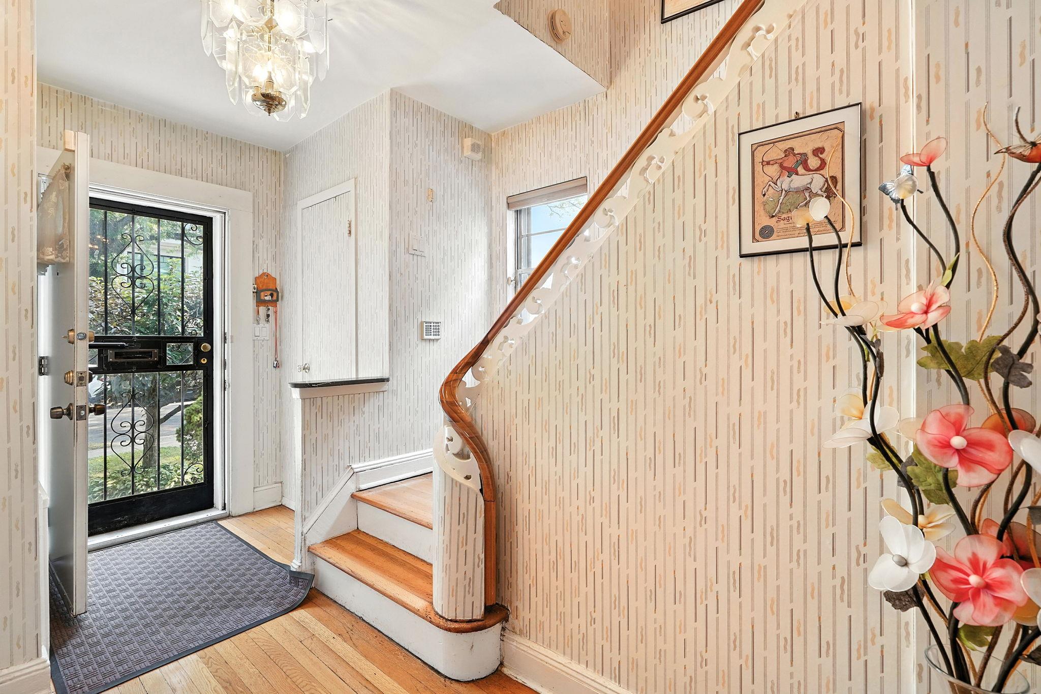 110-39 67 Drive, Forest Hills, NY 11375