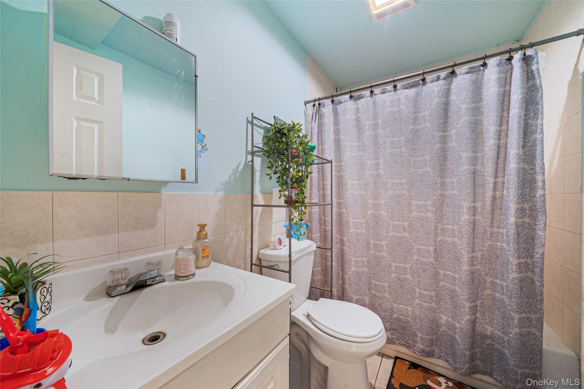 905 Doane Avenue, Bellport, NY 11713