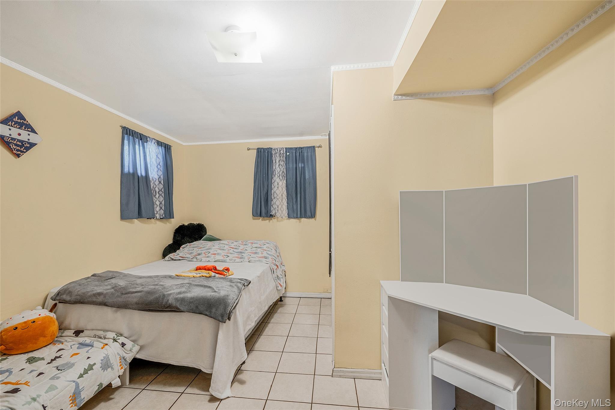 905 Doane Avenue, Bellport, NY 11713