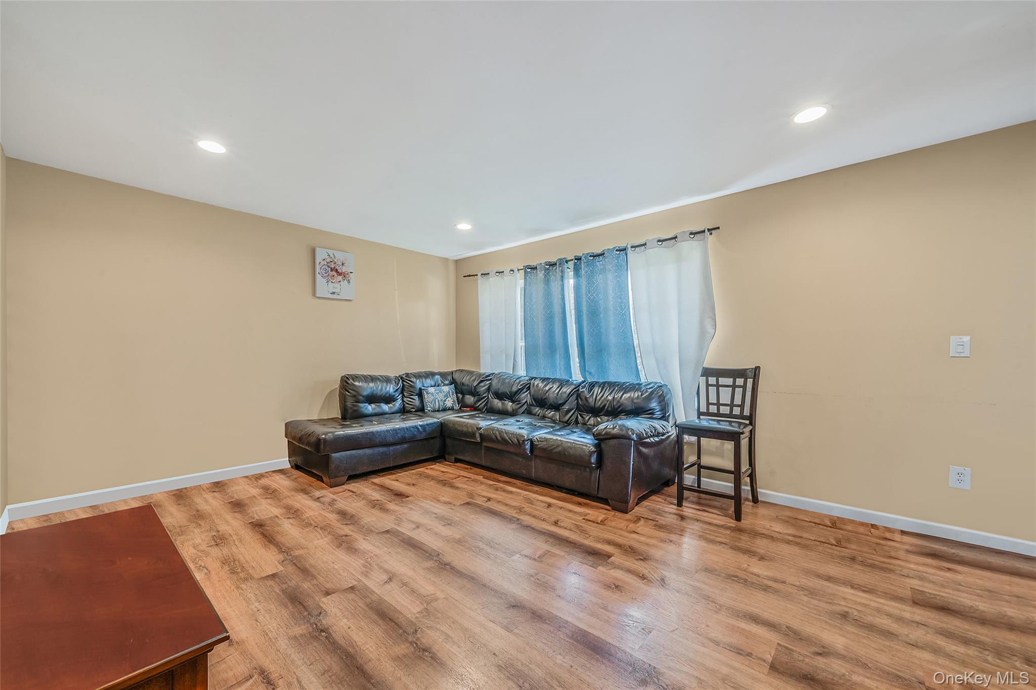 905 Doane Avenue, Bellport, NY 11713