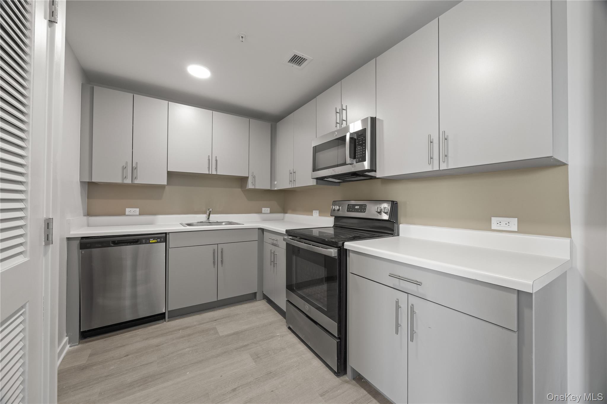 56 Prospect Street # 514, Yonkers, NY 10701