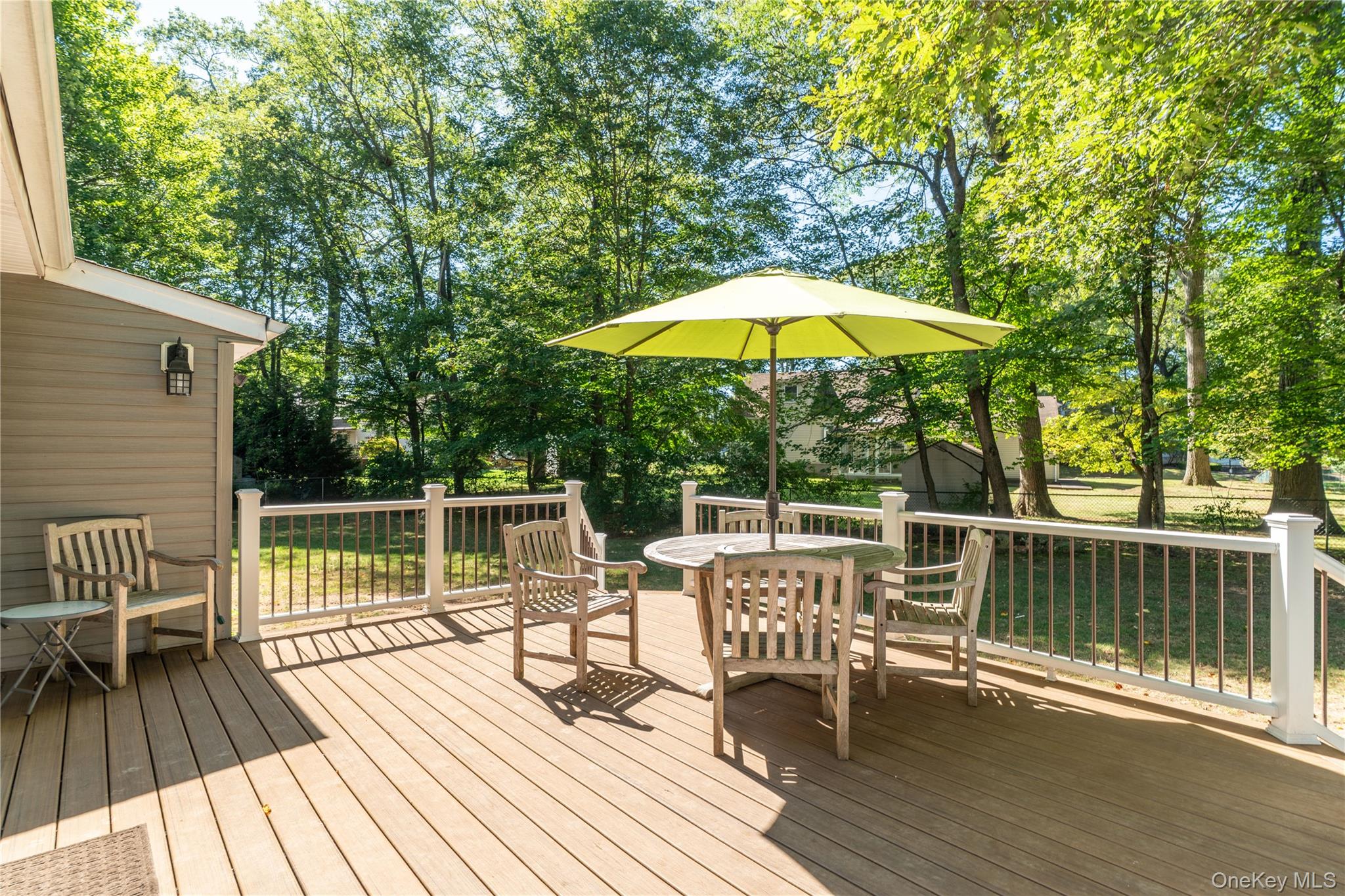 5 Bellows Lane, New City, NY 10956