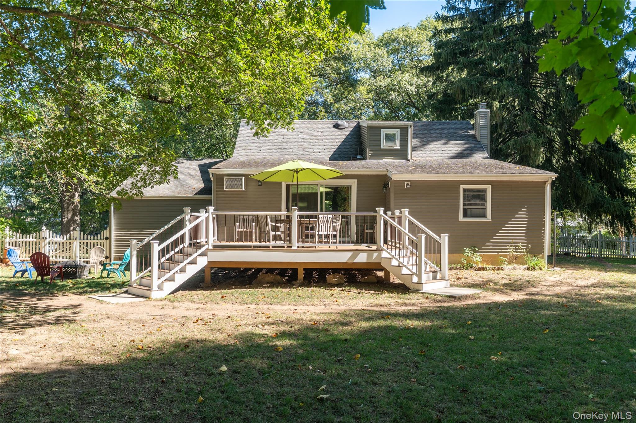 5 Bellows Lane, New City, NY 10956