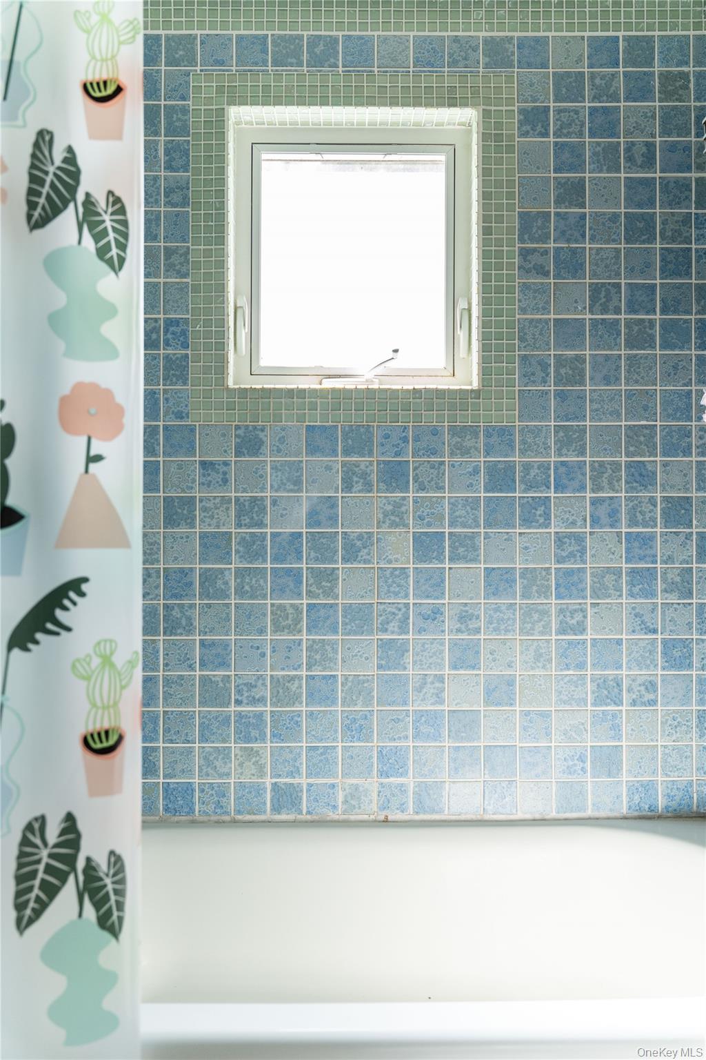 5 Bellows Lane, New City, NY 10956