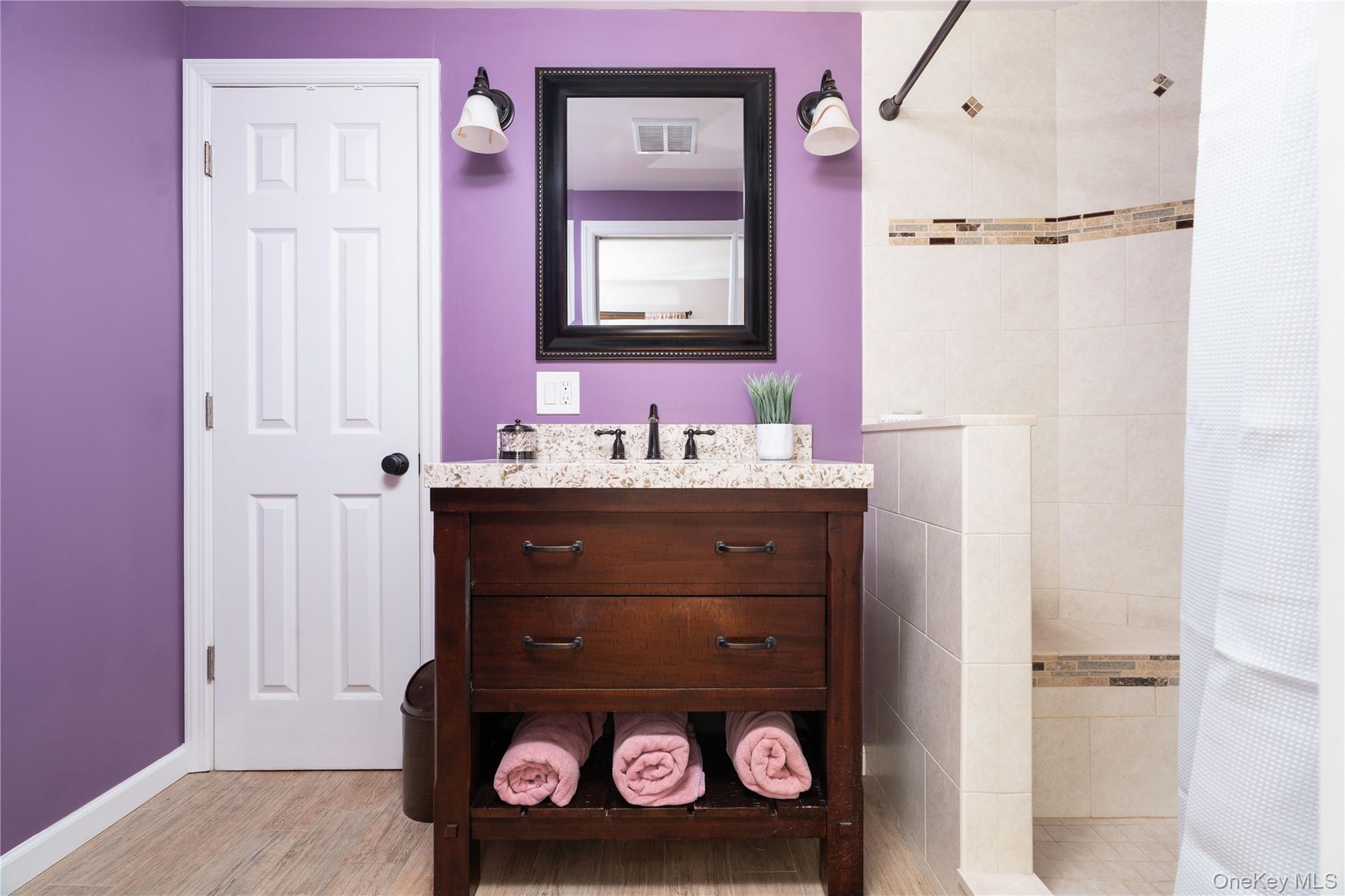 5 Bellows Lane, New City, NY 10956