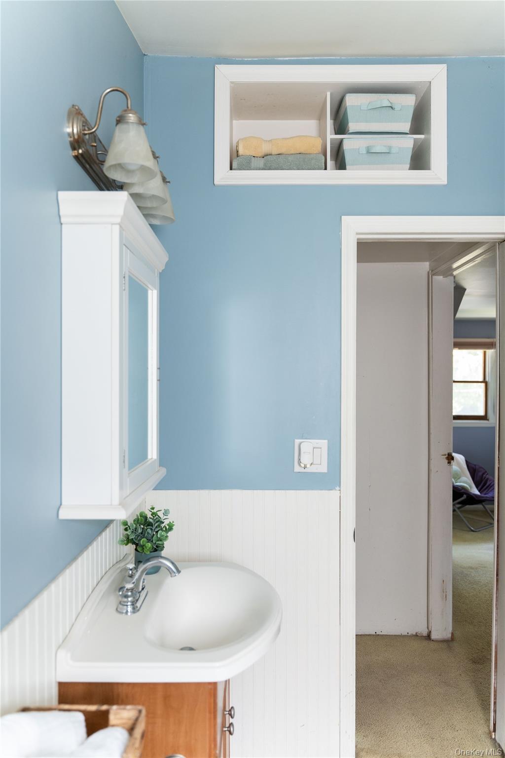 5 Bellows Lane, New City, NY 10956