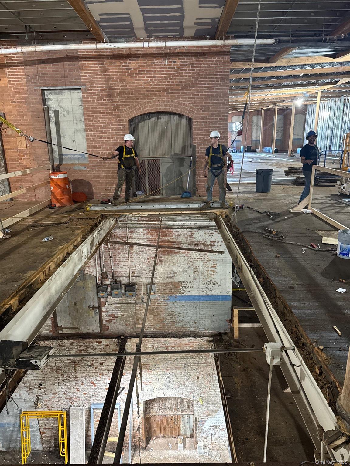 2214 Whitesboro, Other, NY