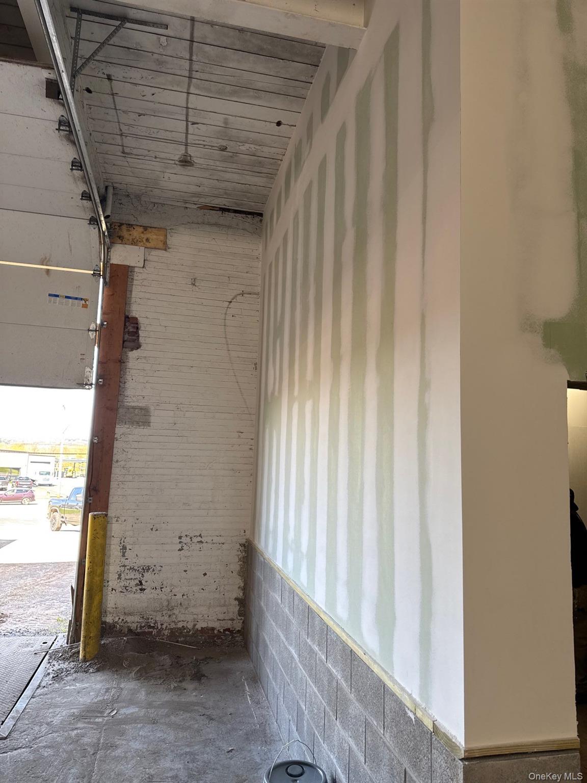 2214 Whitesboro, Other, NY