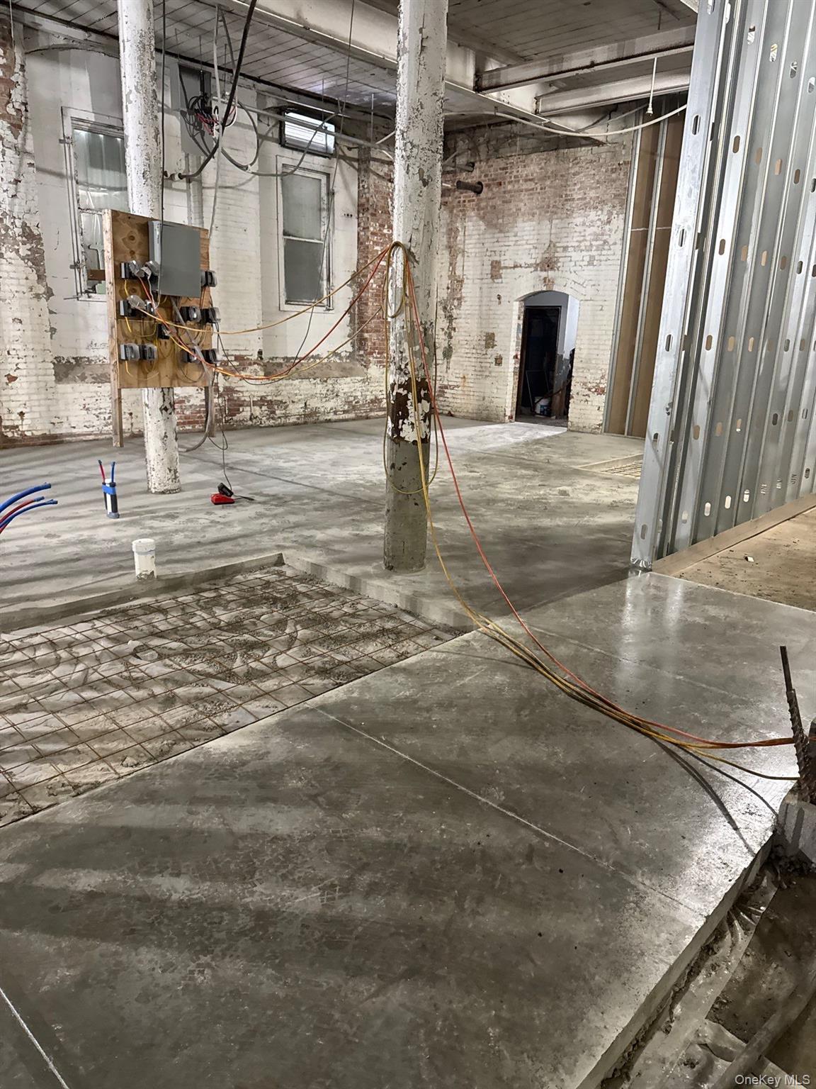 2214 Whitesboro, Other, NY