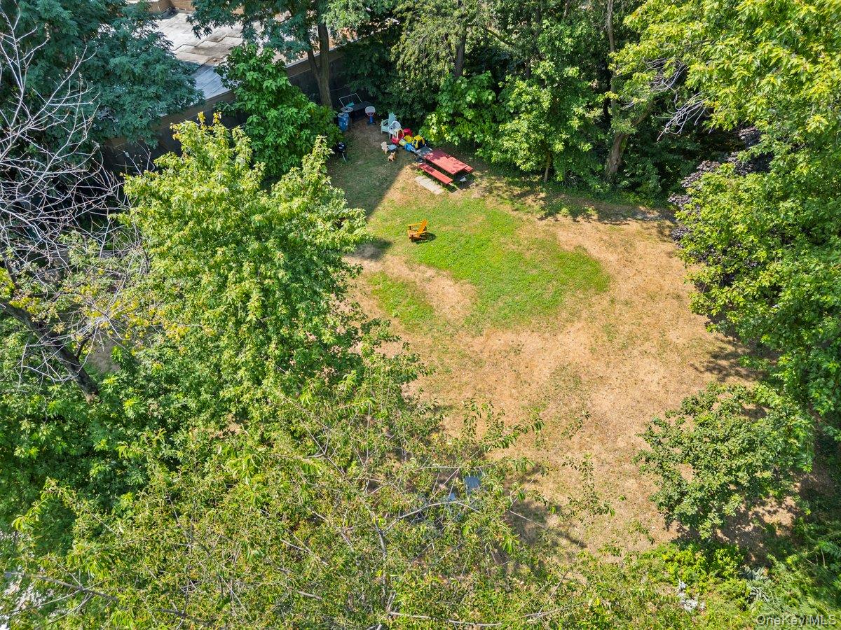 525 W 238th Street # 1L, Bronx, NY 10463