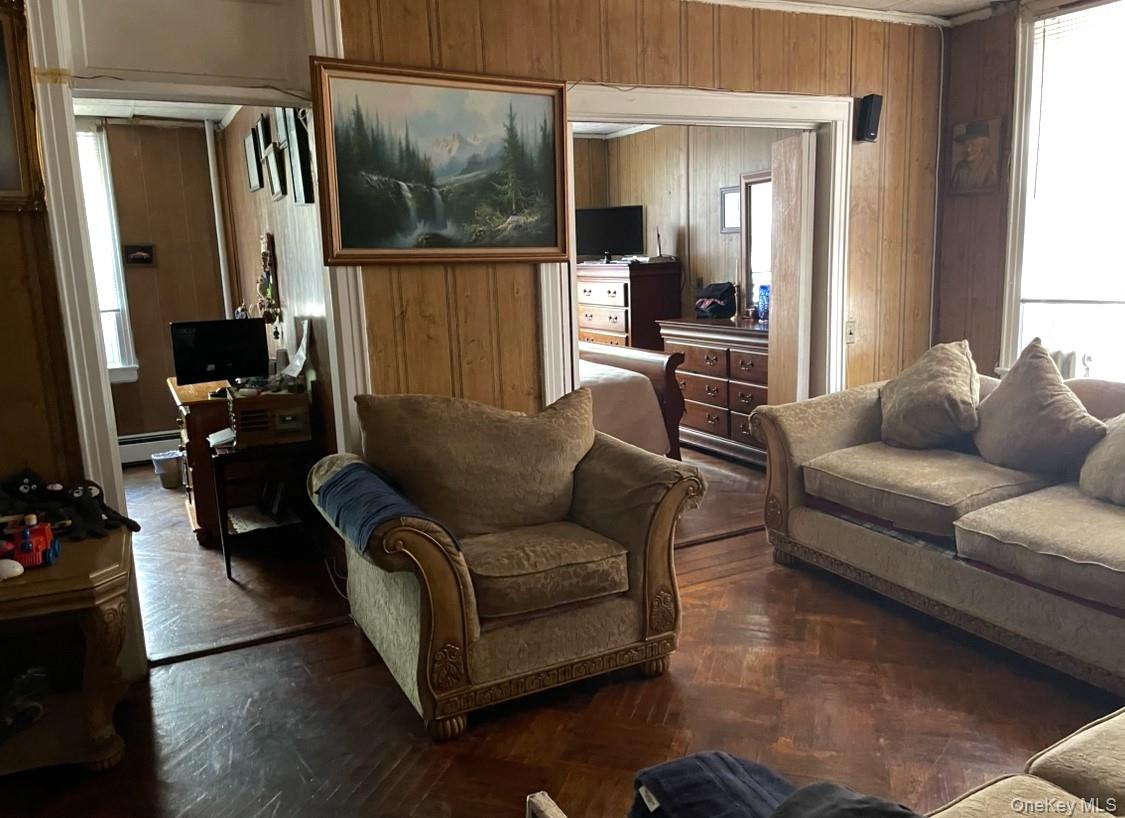 39-17 65 Pl, Woodside, NY 11377