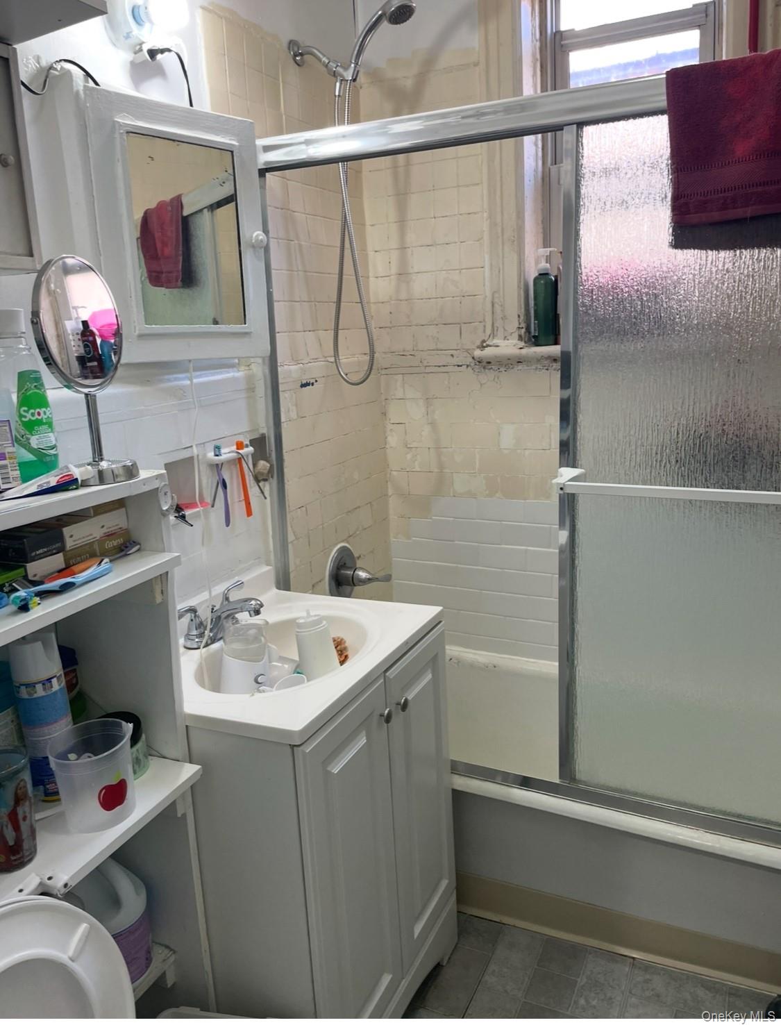 39-17 65 Pl, Woodside, NY 11377