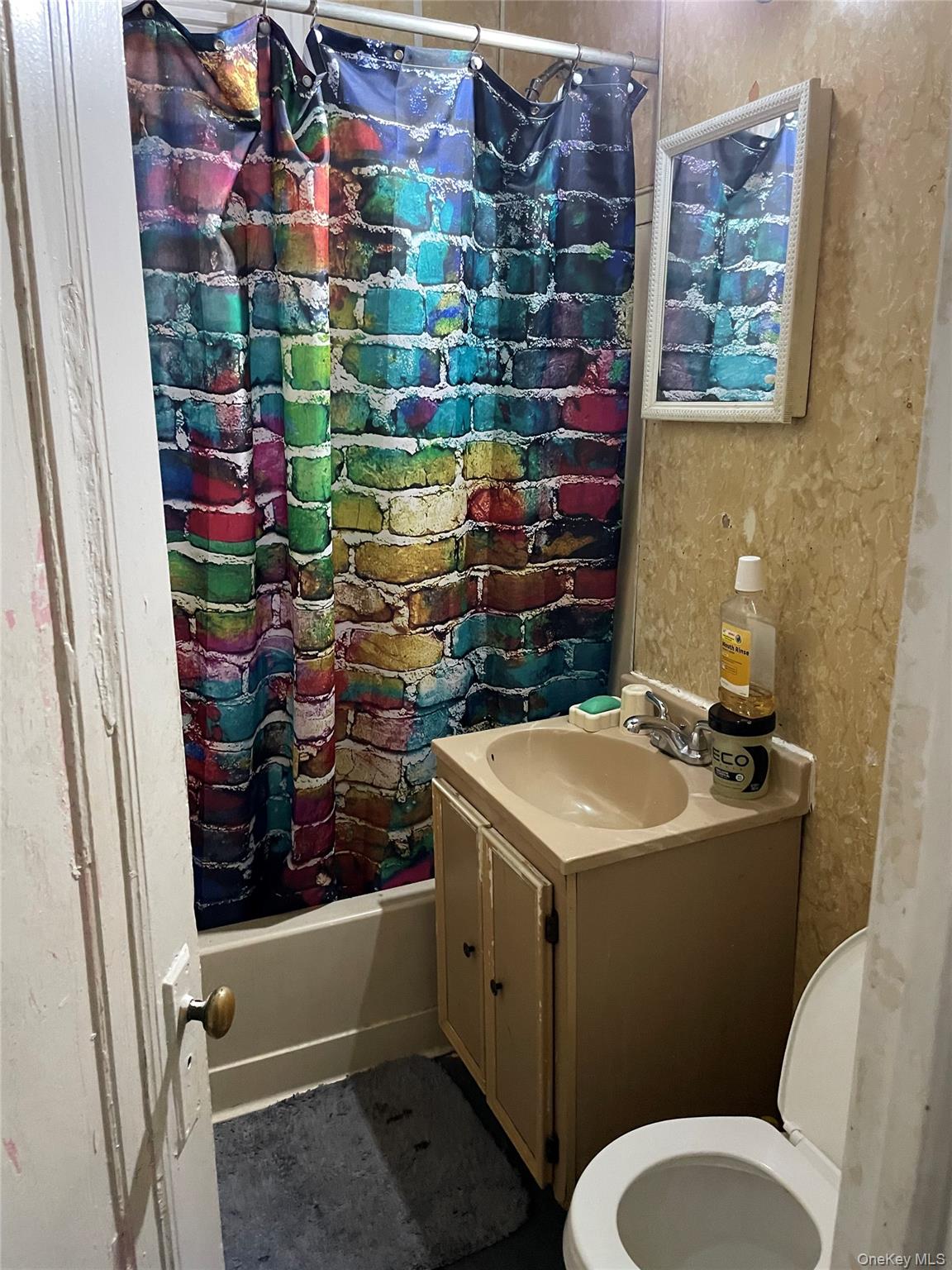 39-17 65 Pl, Woodside, NY 11377