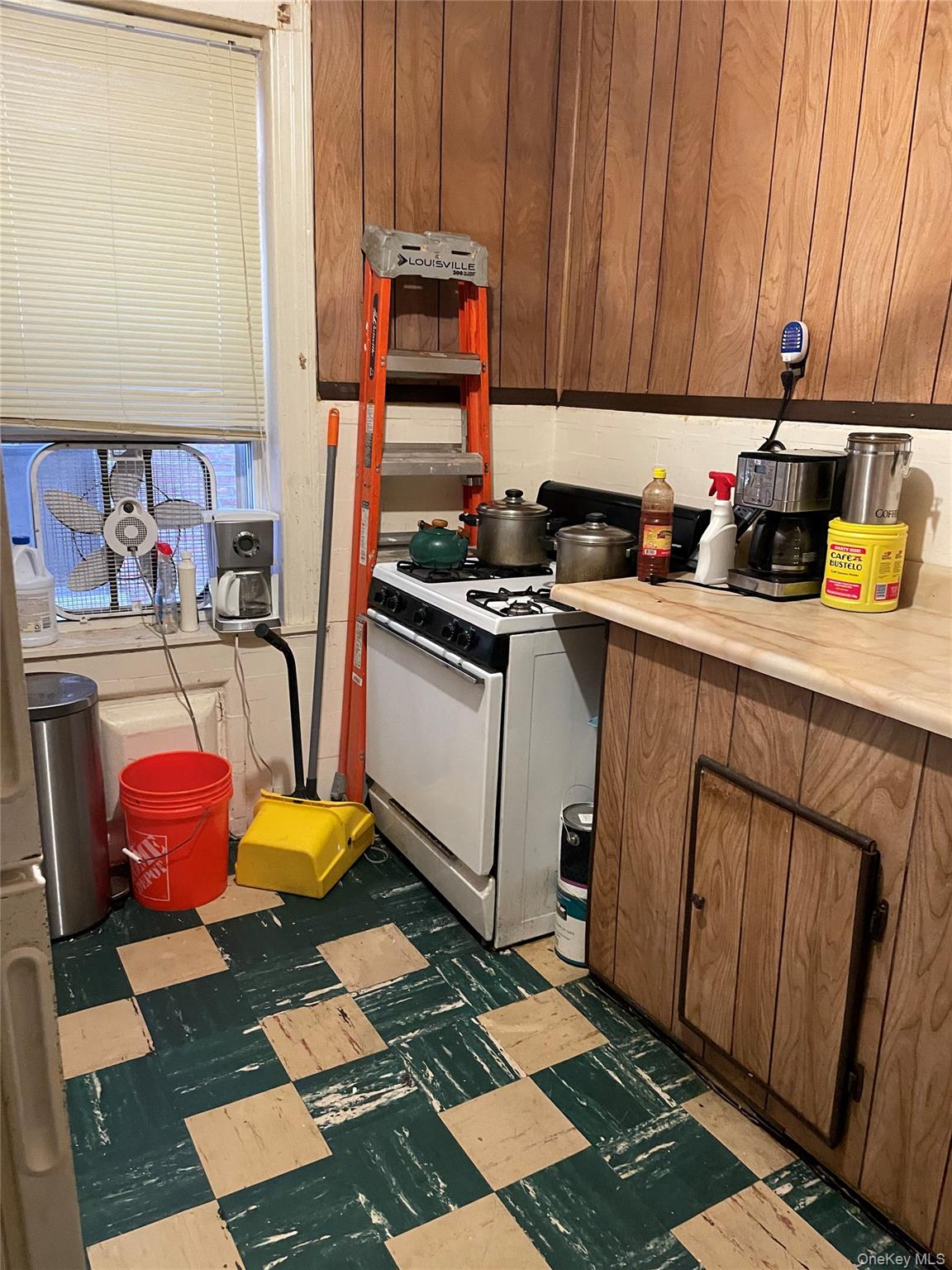 39-17 65 Pl, Woodside, NY 11377