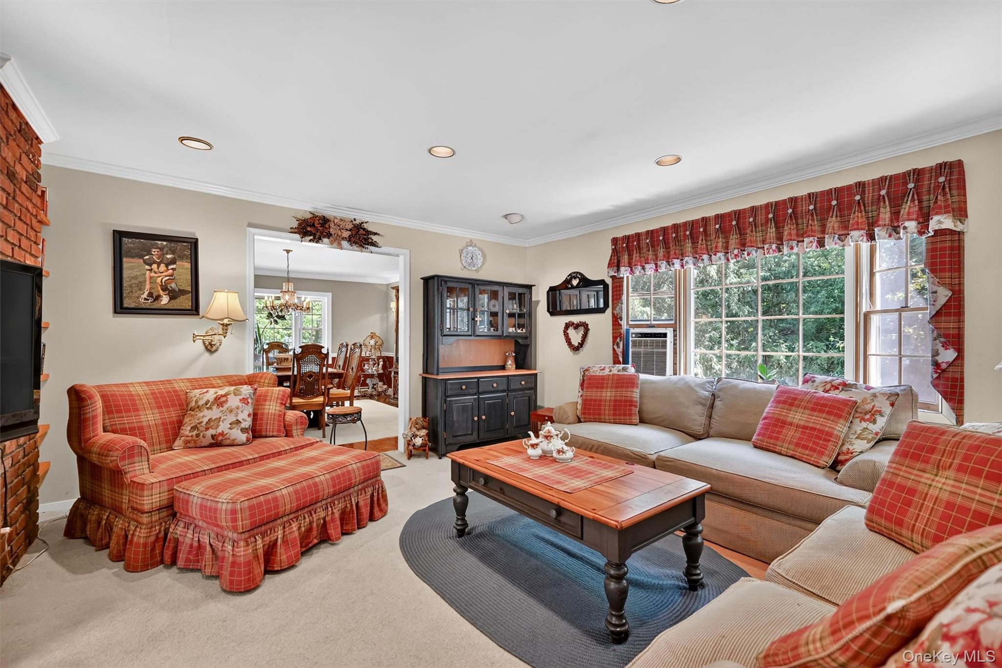 6 Danlyn Court, New City, NY 10956