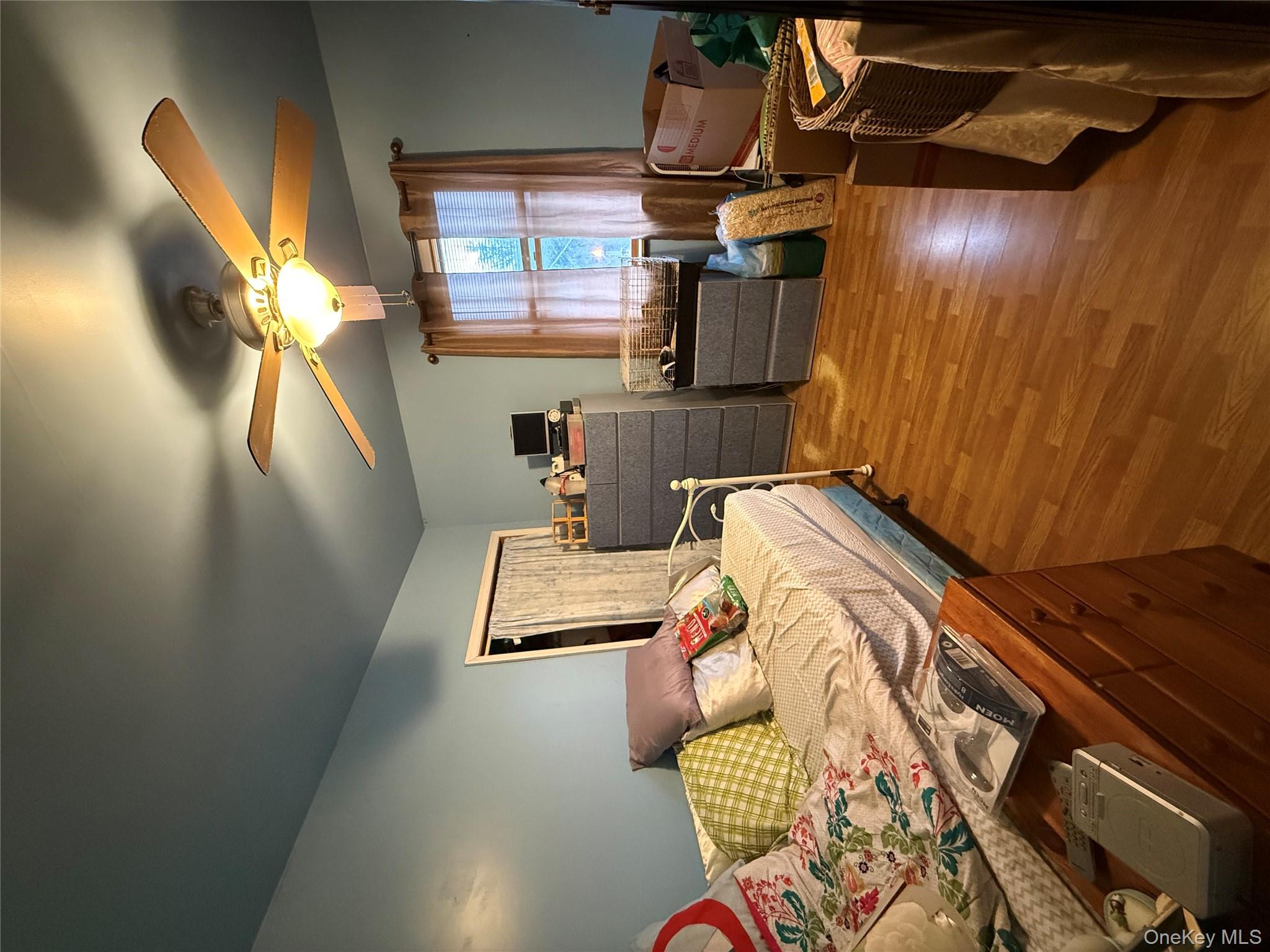 6 Windsor Place, Lynbrook, NY 11563