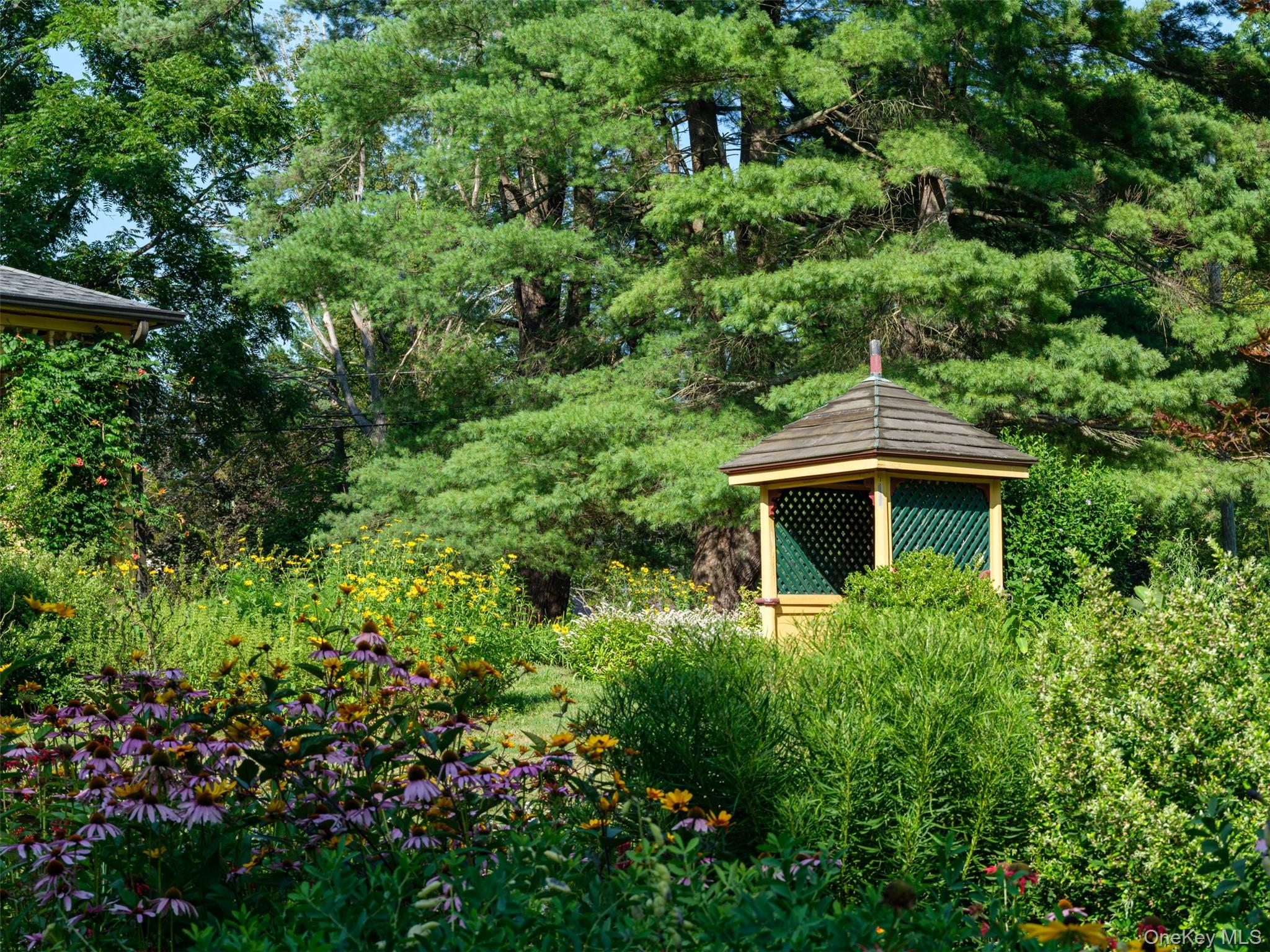 2659 County Route 9, Chatham, NY 12060