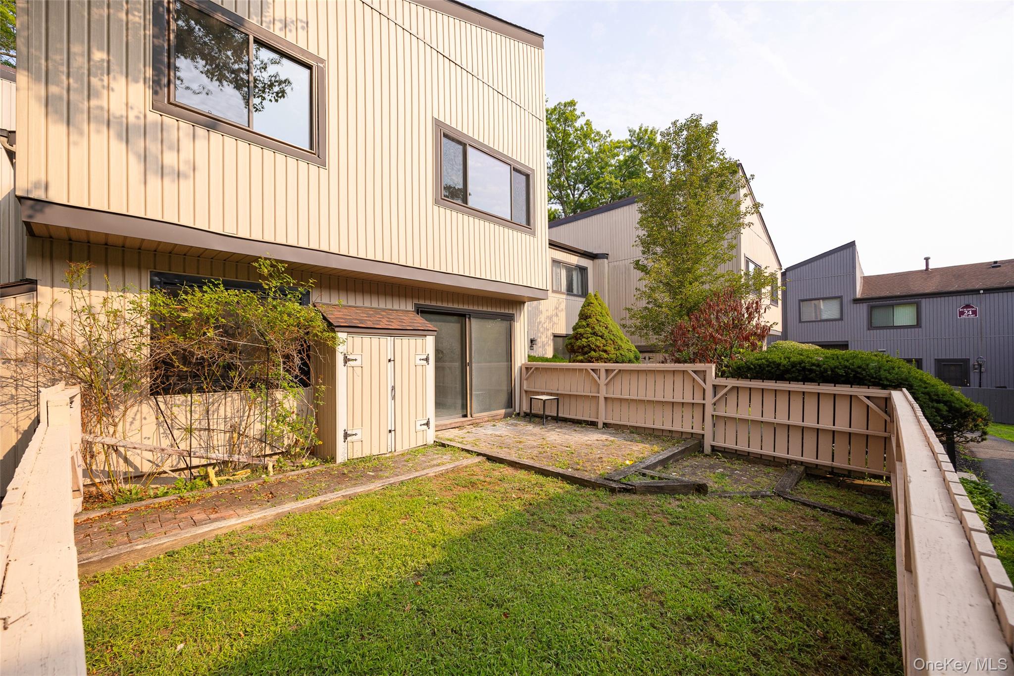 2206 Mulberry Court, Poughkeepsie, NY 12603