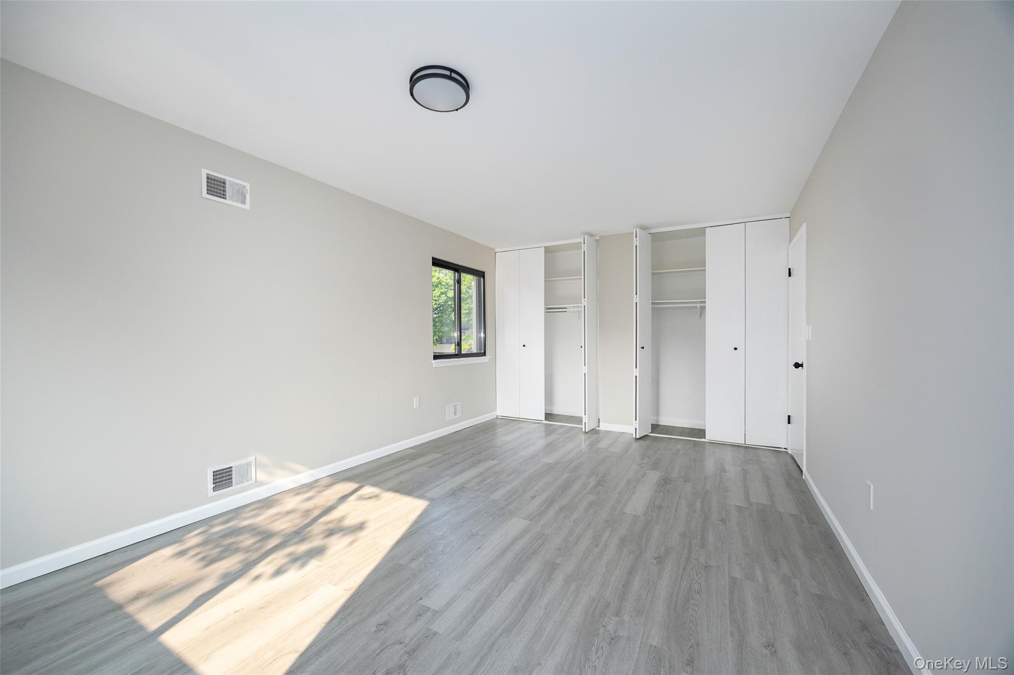 2206 Mulberry Court, Poughkeepsie, NY 12603